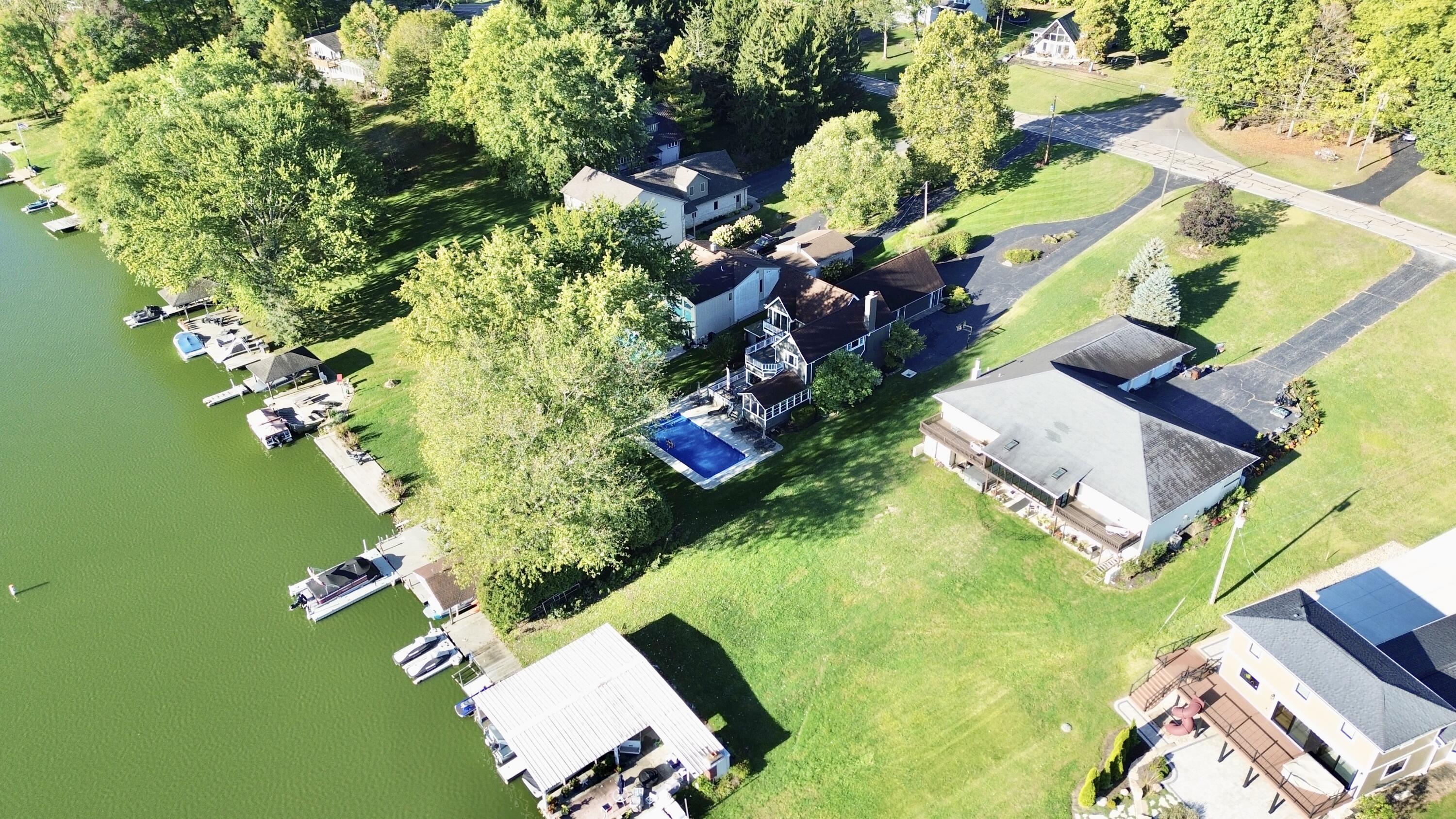 1405 Chickasaw Drive, London, Ohio 43140