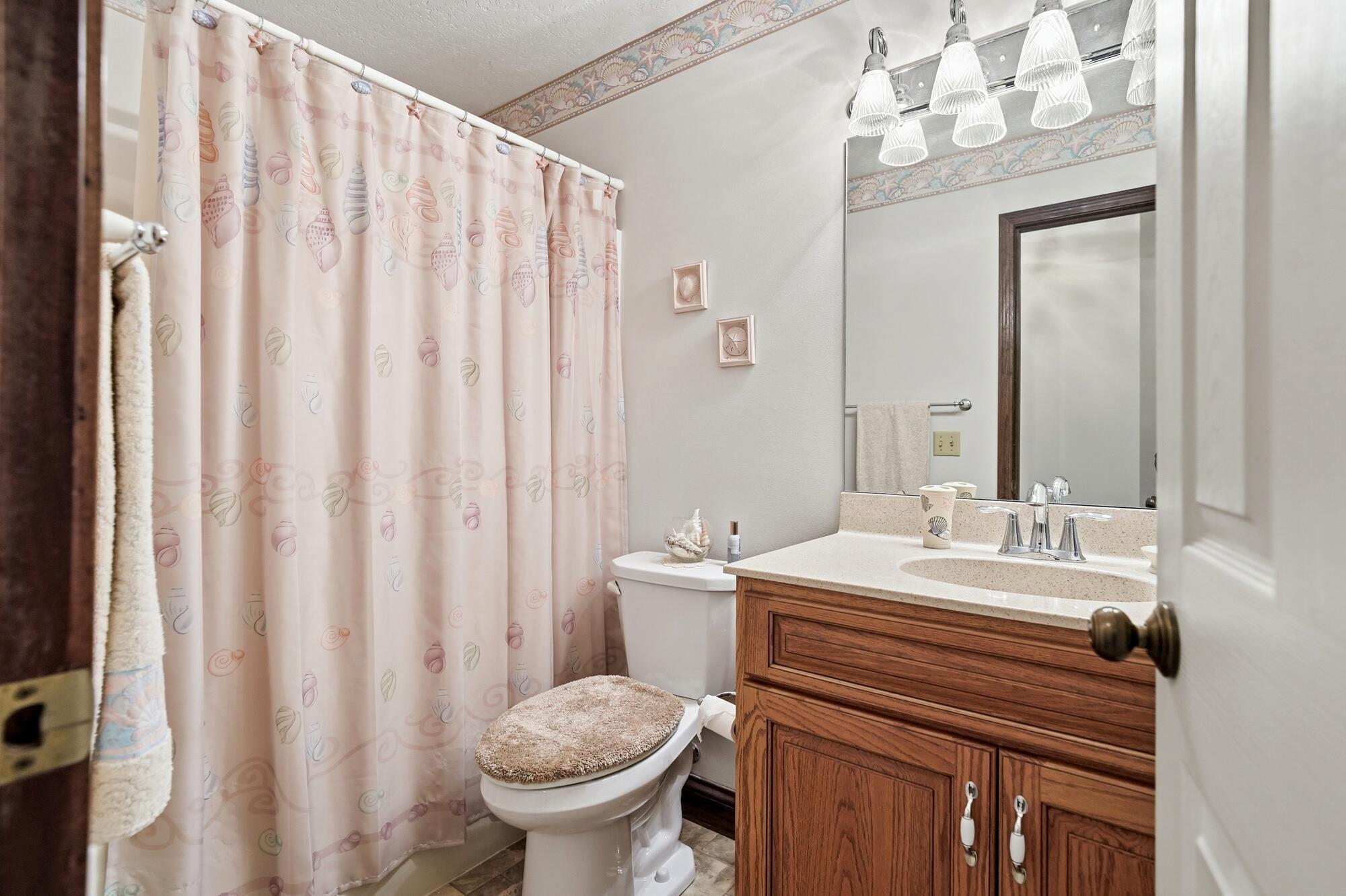 2244 Blackoak Drive, Troy, Ohio 45373