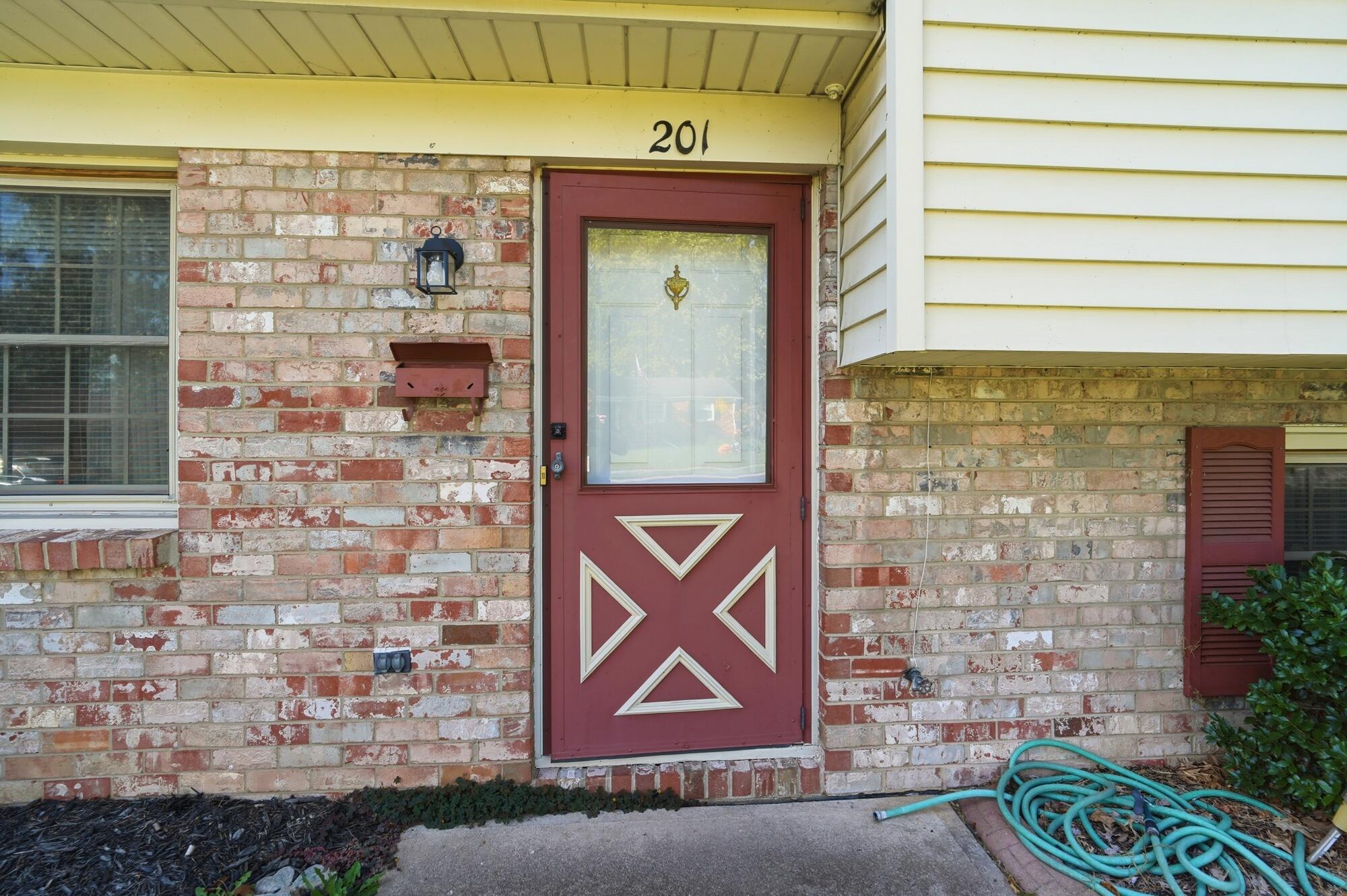 201 Henry Street, New Carlisle, Ohio 45344