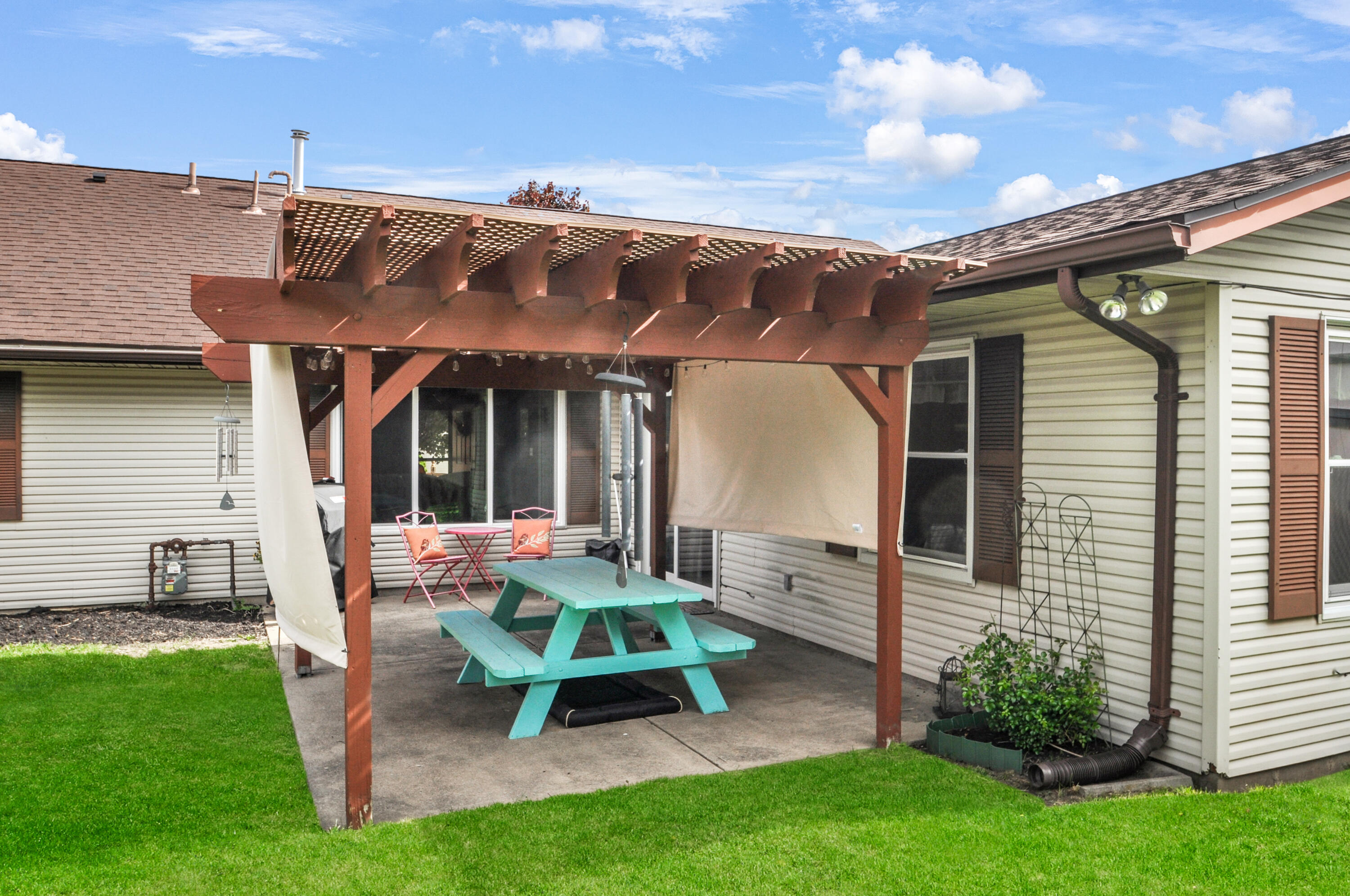 1831 Wilshire Drive, Piqua, Ohio 45356