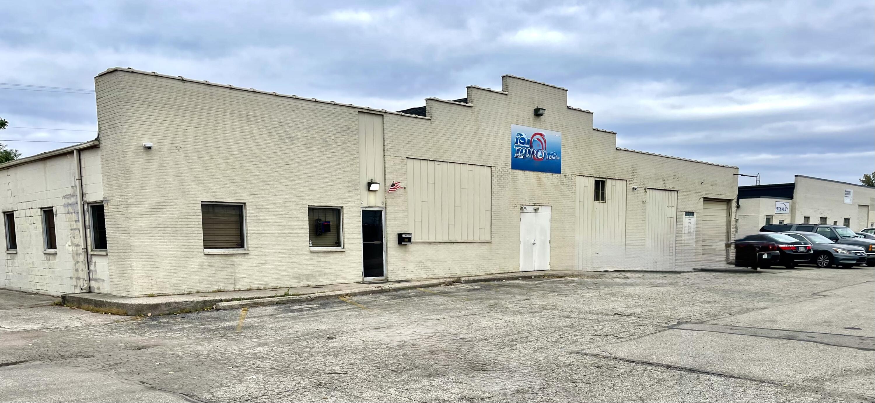 2031 Dryden Road, Moraine, Ohio 45439