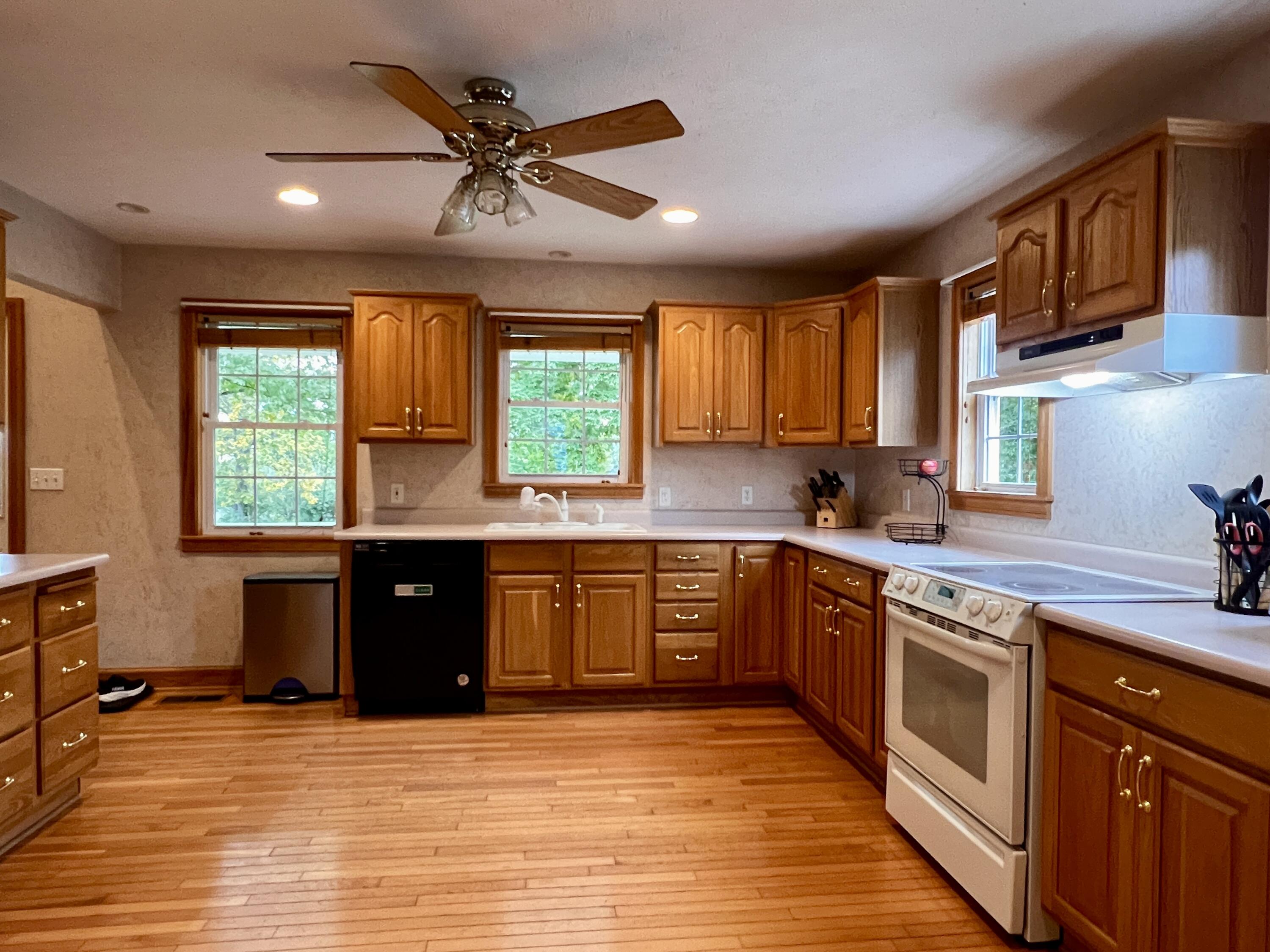 7521 Brush Lake Road, North Lewisburg, Ohio 43060