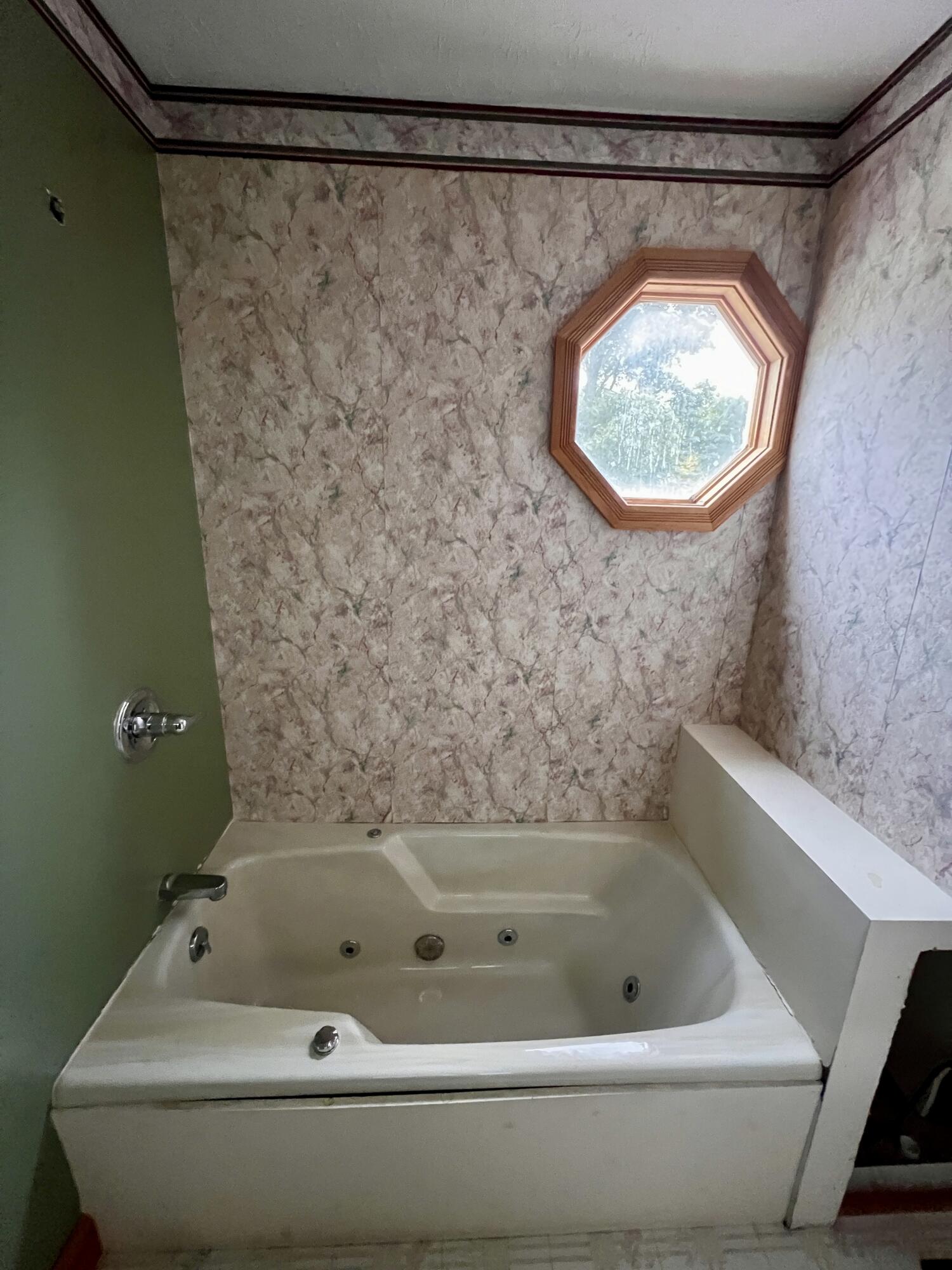 7521 Brush Lake Road, North Lewisburg, Ohio 43060