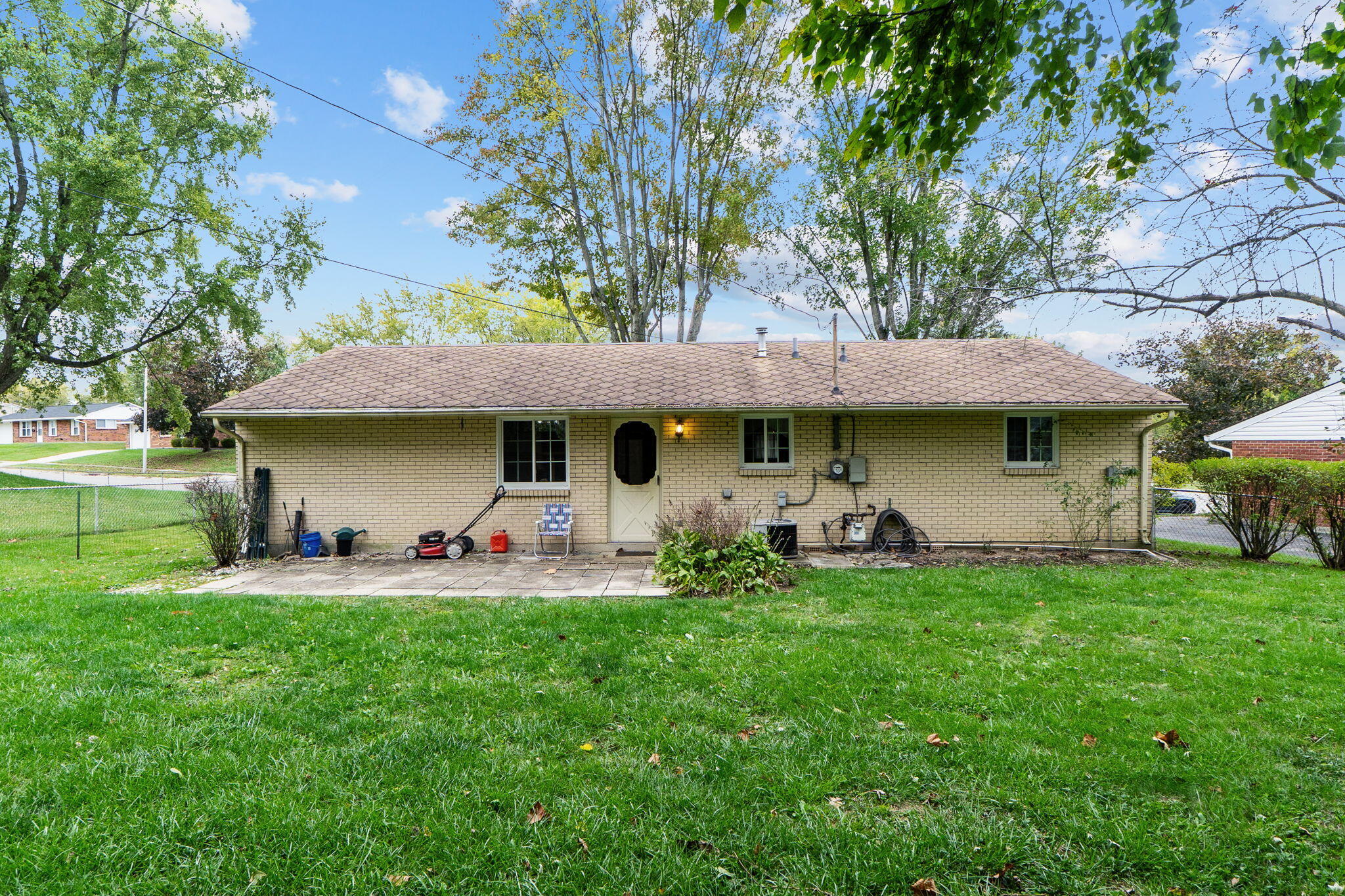 6605 Highbury Road, Huber Heights, Ohio 45424