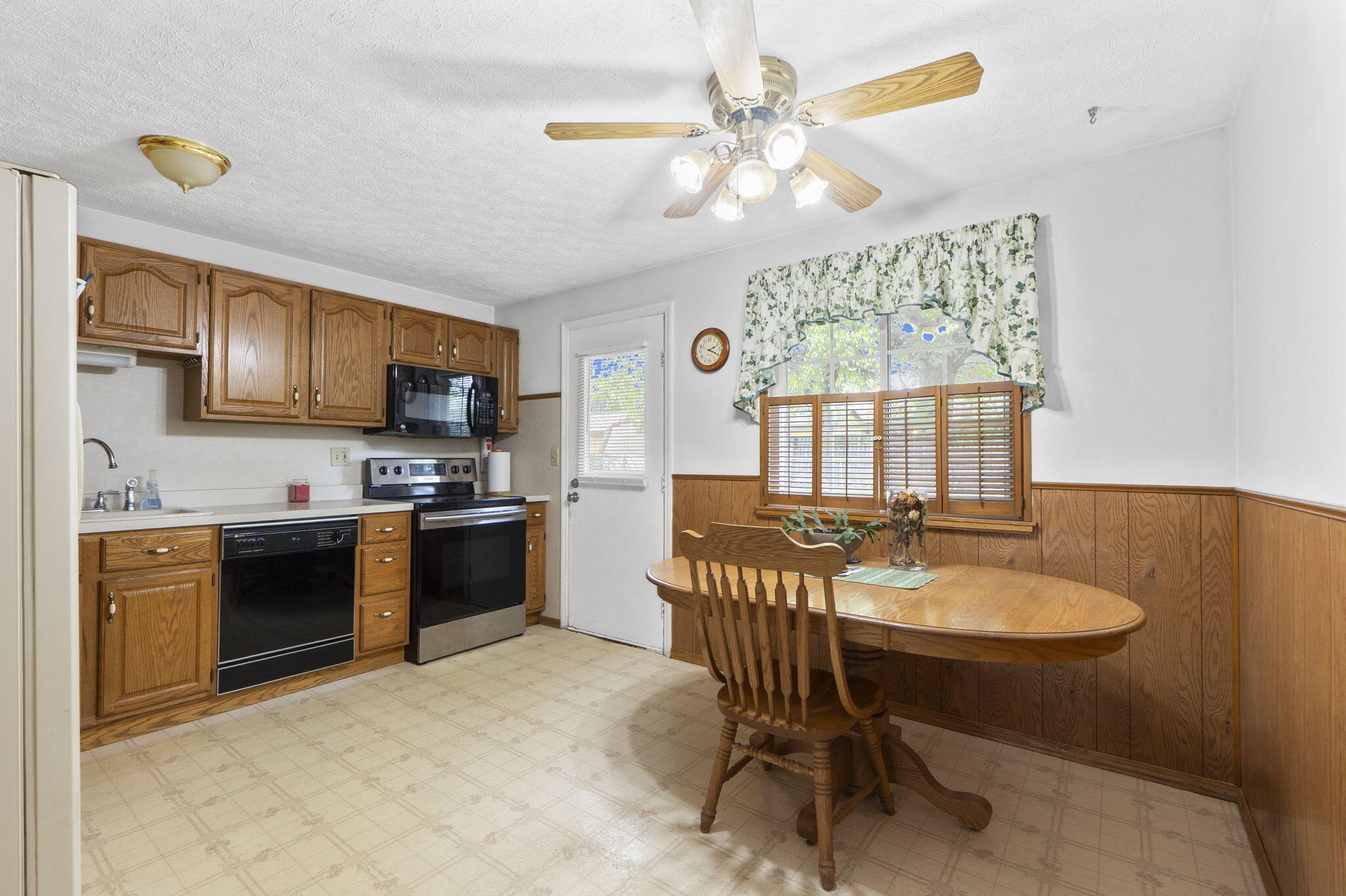 6605 Highbury Road, Huber Heights, Ohio 45424