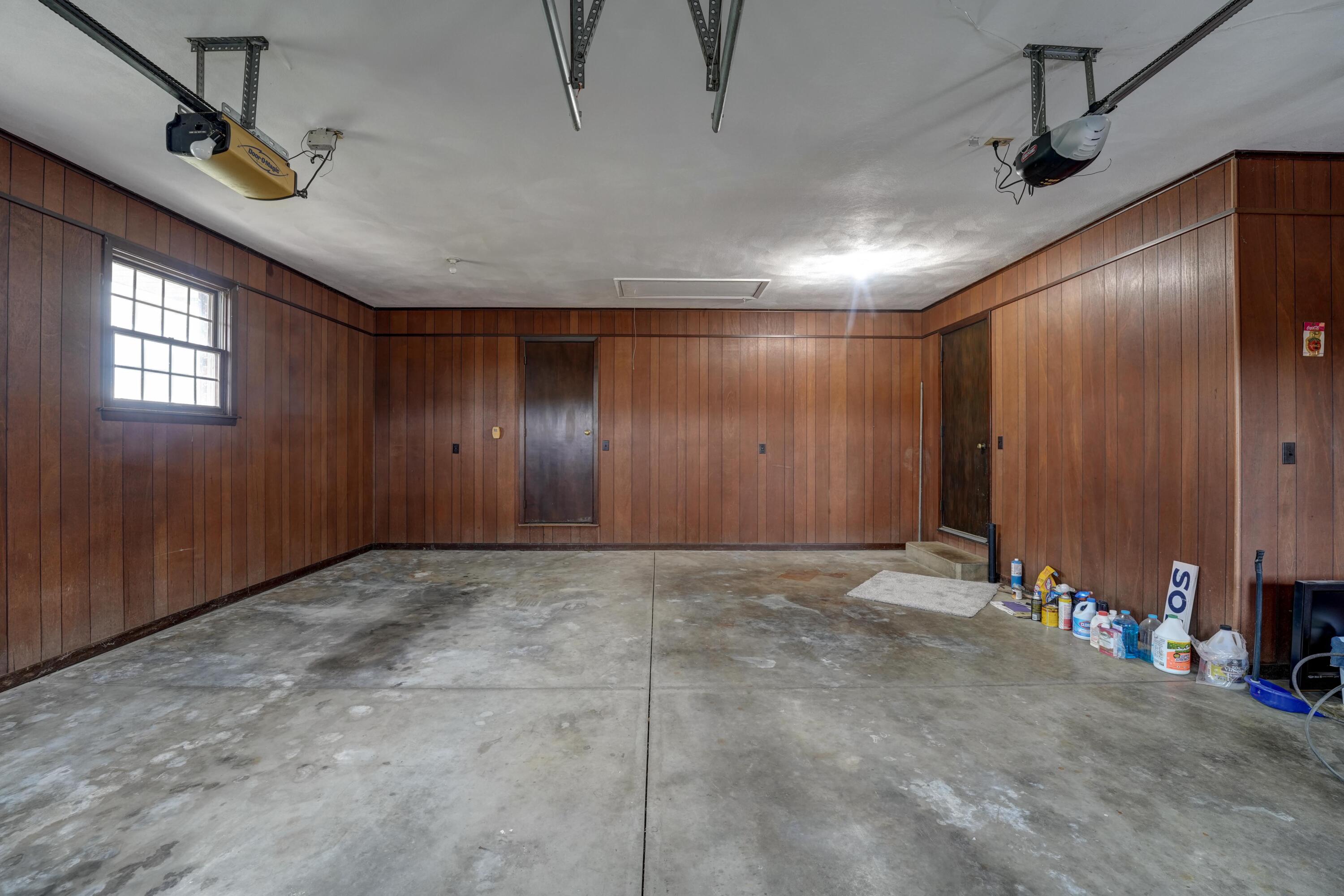 1212 Hollansburg Arcanum Road, New Madison, Ohio 45346