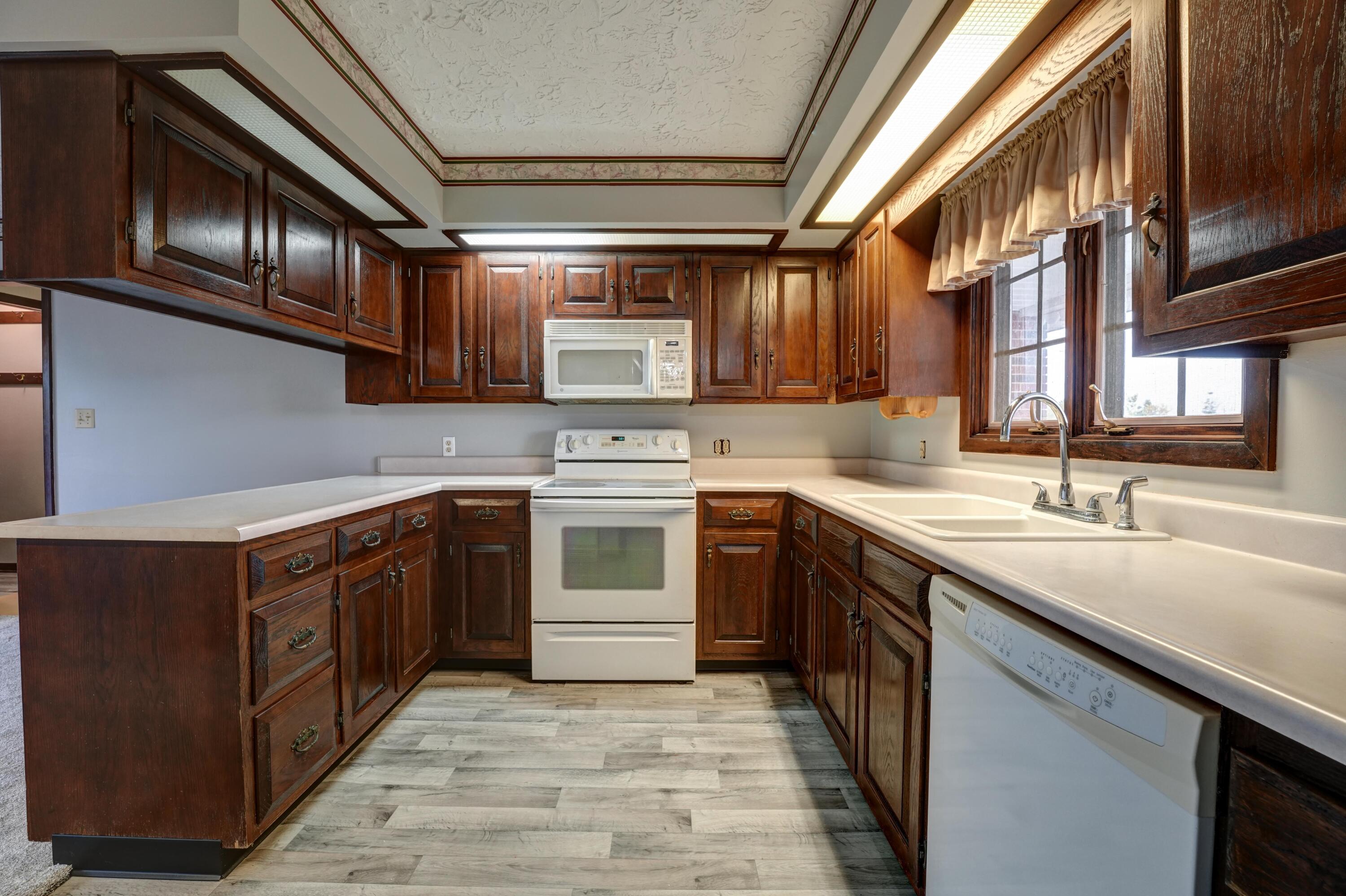 1212 Hollansburg Arcanum Road, New Madison, Ohio 45346