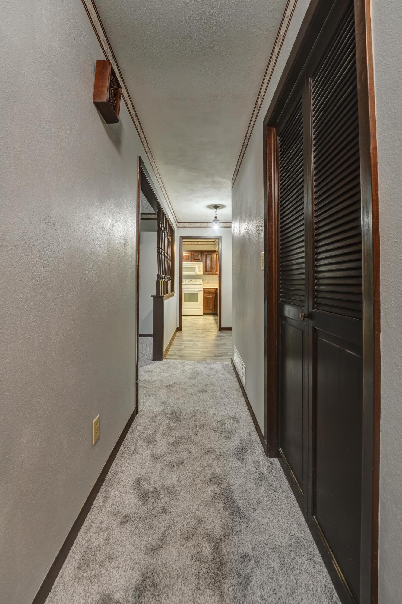 1212 Hollansburg Arcanum Road, New Madison, Ohio 45346