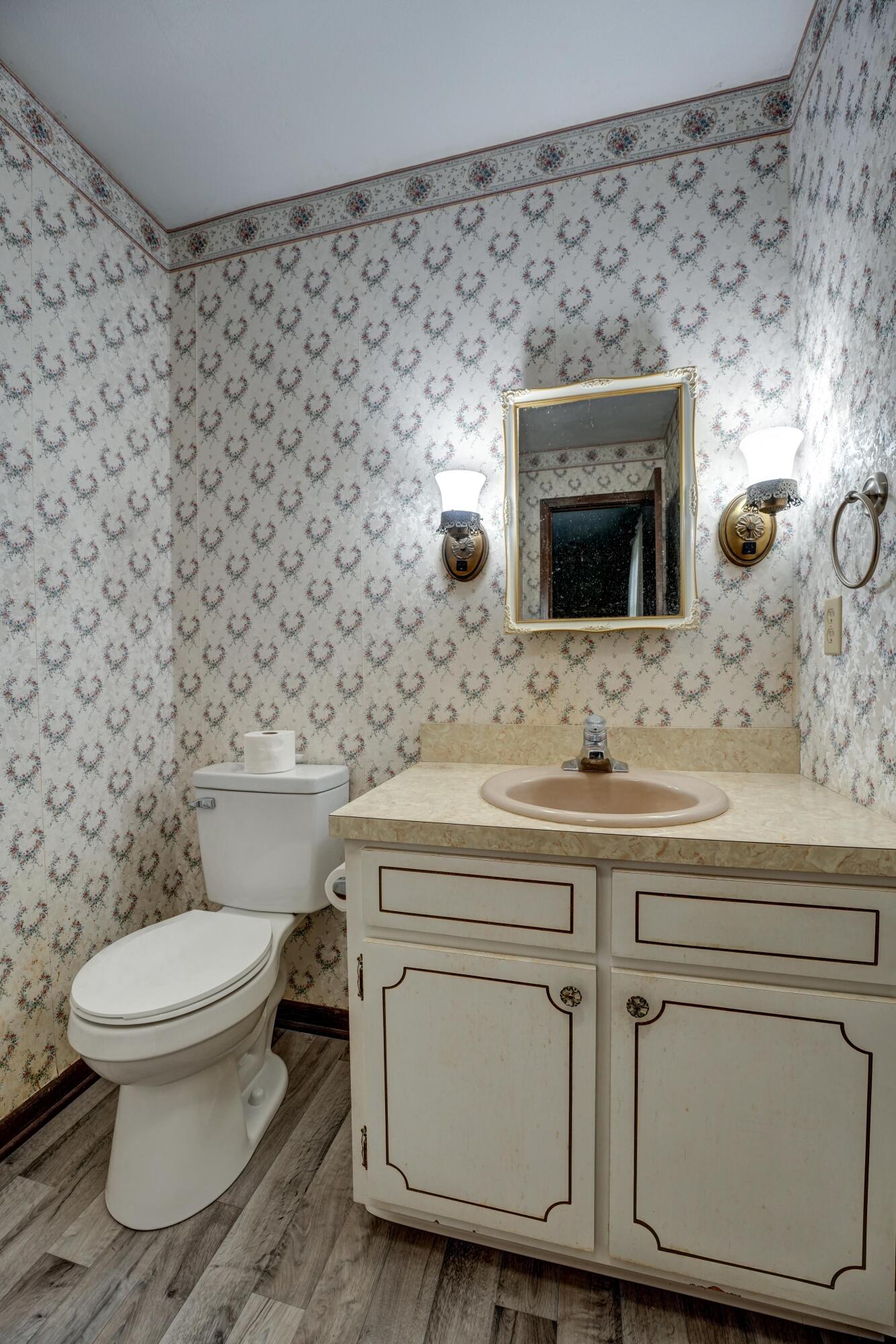 1212 Hollansburg Arcanum Road, New Madison, Ohio 45346