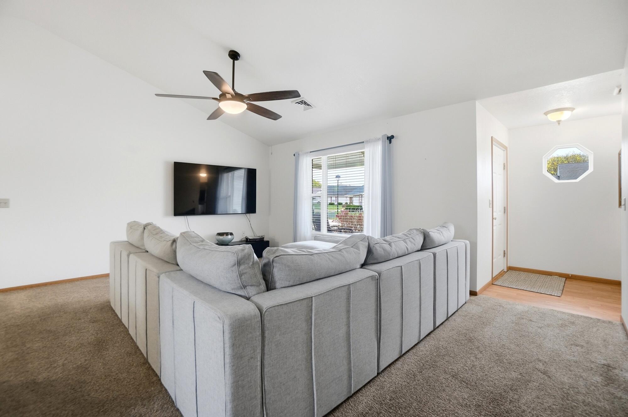 605 Fenview Drive, New Carlisle, Ohio 45344