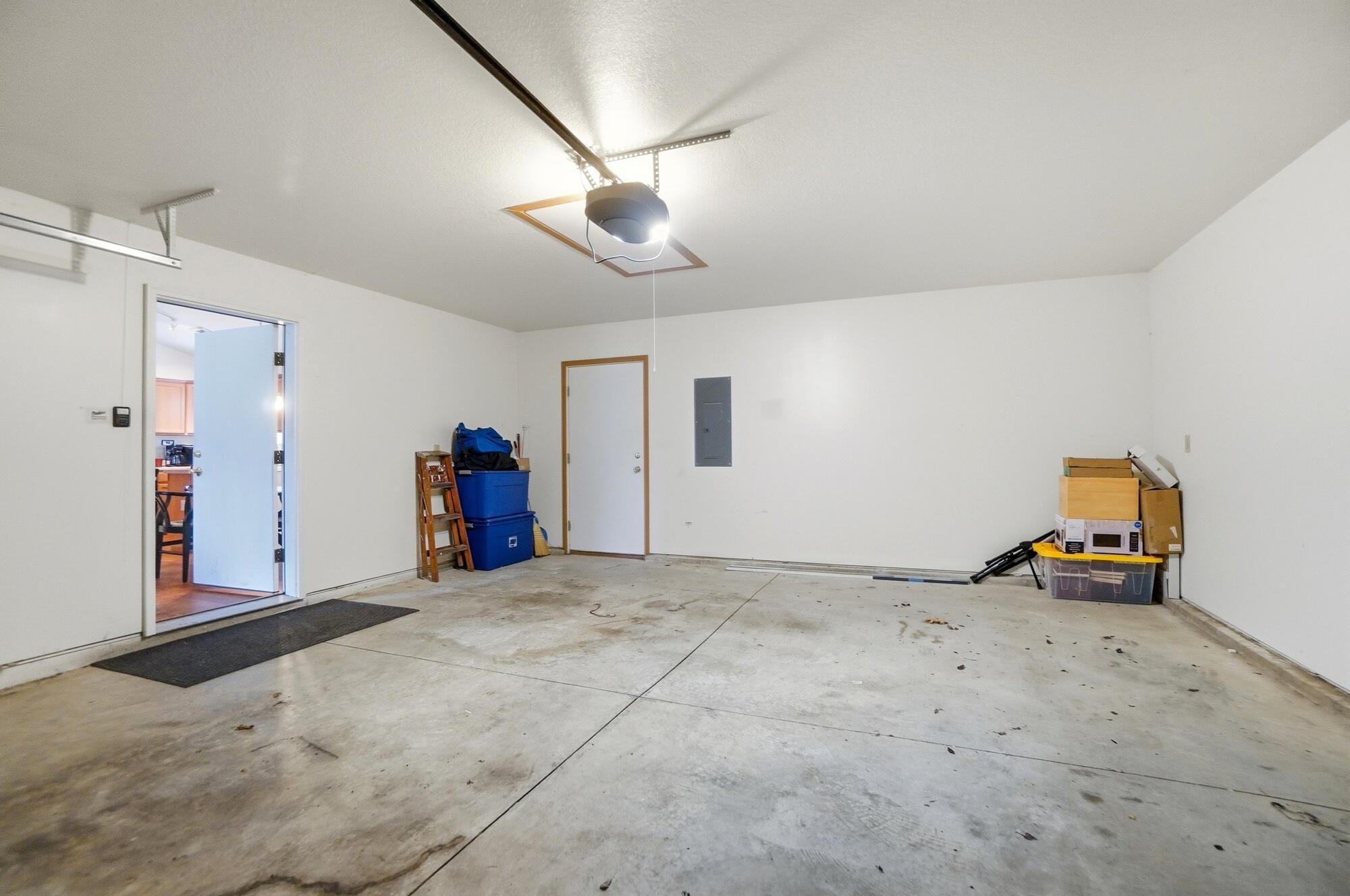 605 Fenview Drive, New Carlisle, Ohio 45344