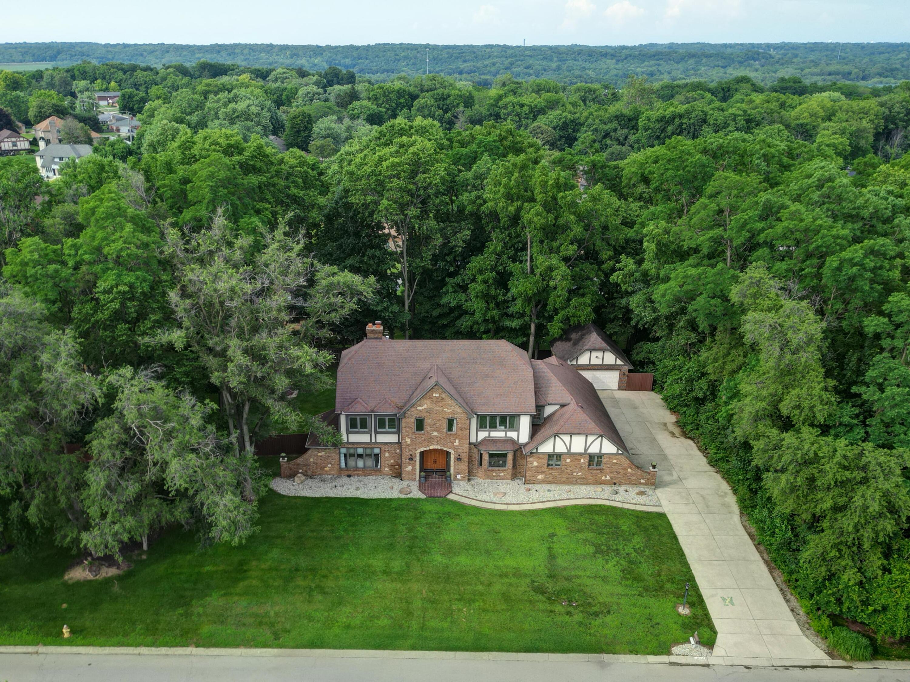 7116 Dominican Drive, Dayton, Ohio 45415