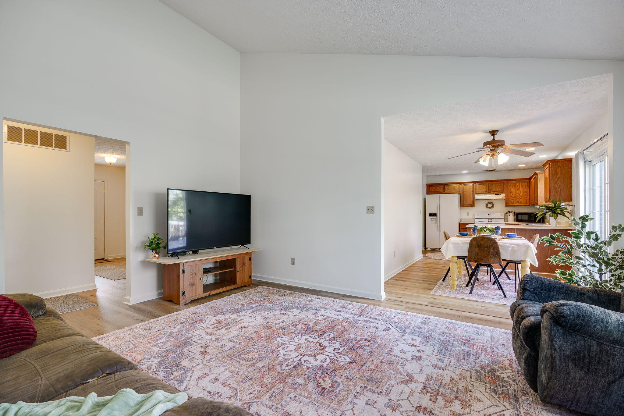 794 Donnelly Avenue, Springfield, Ohio 45503