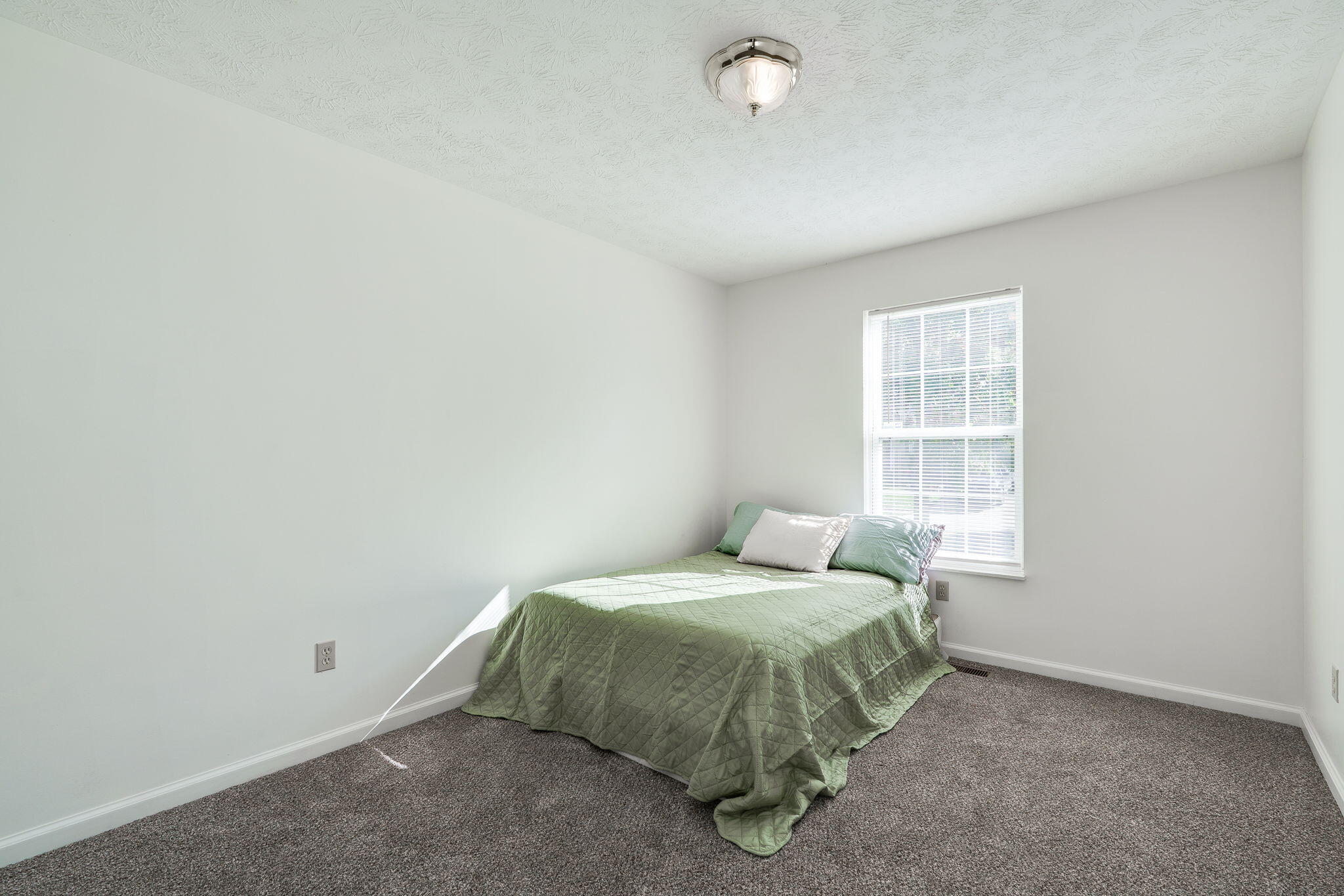 794 Donnelly Avenue, Springfield, Ohio 45503