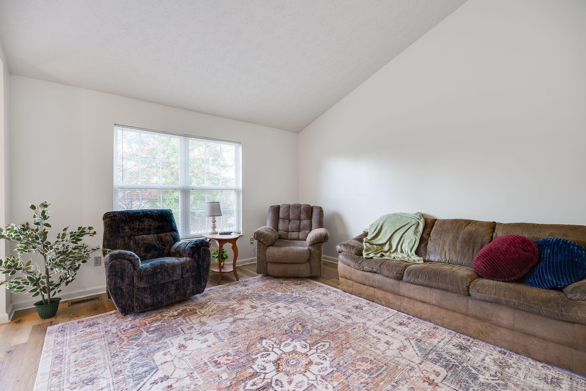 794 Donnelly Avenue, Springfield, Ohio 45503