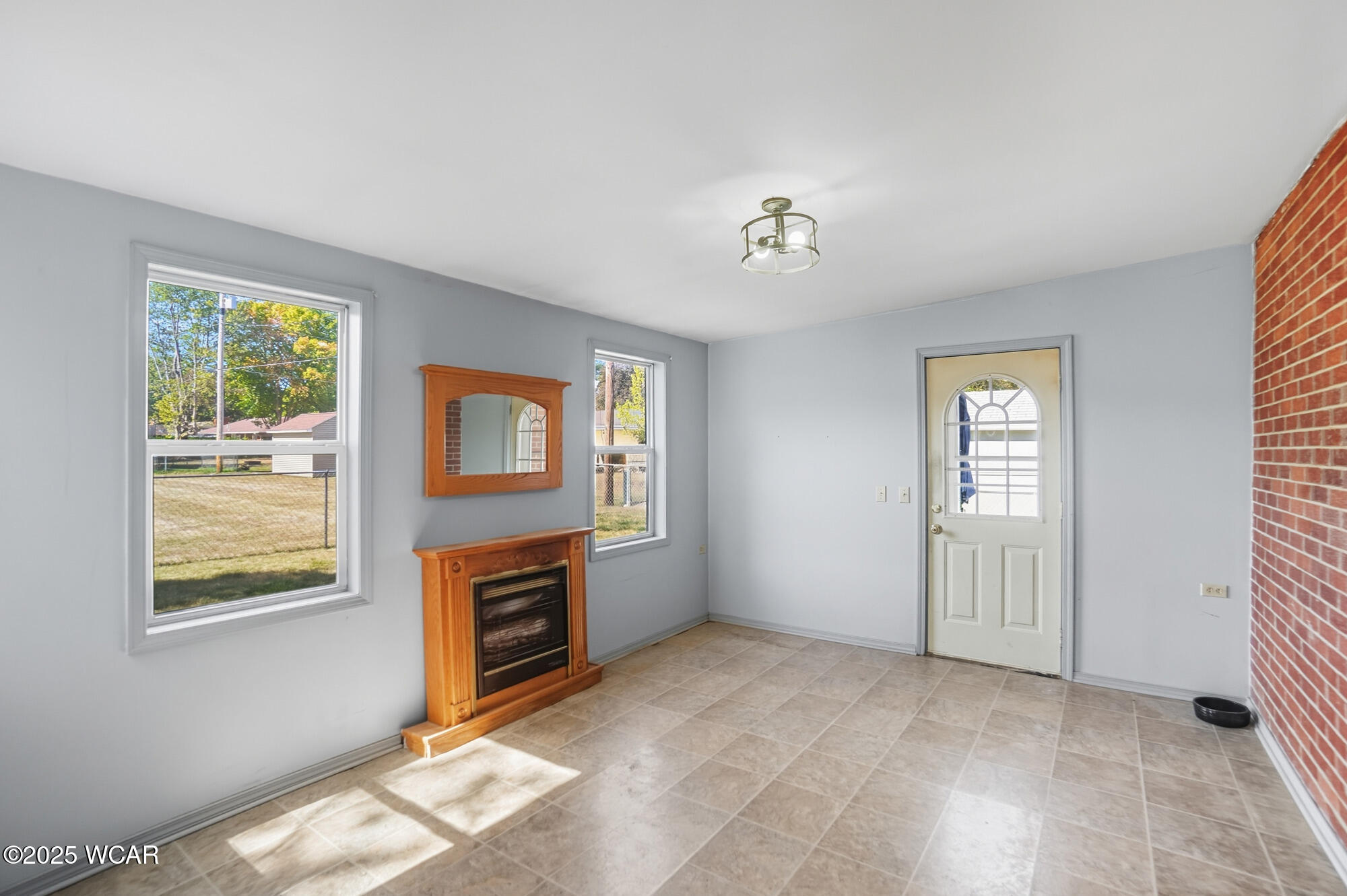 210 Eastown Park Row, Findlay, Ohio