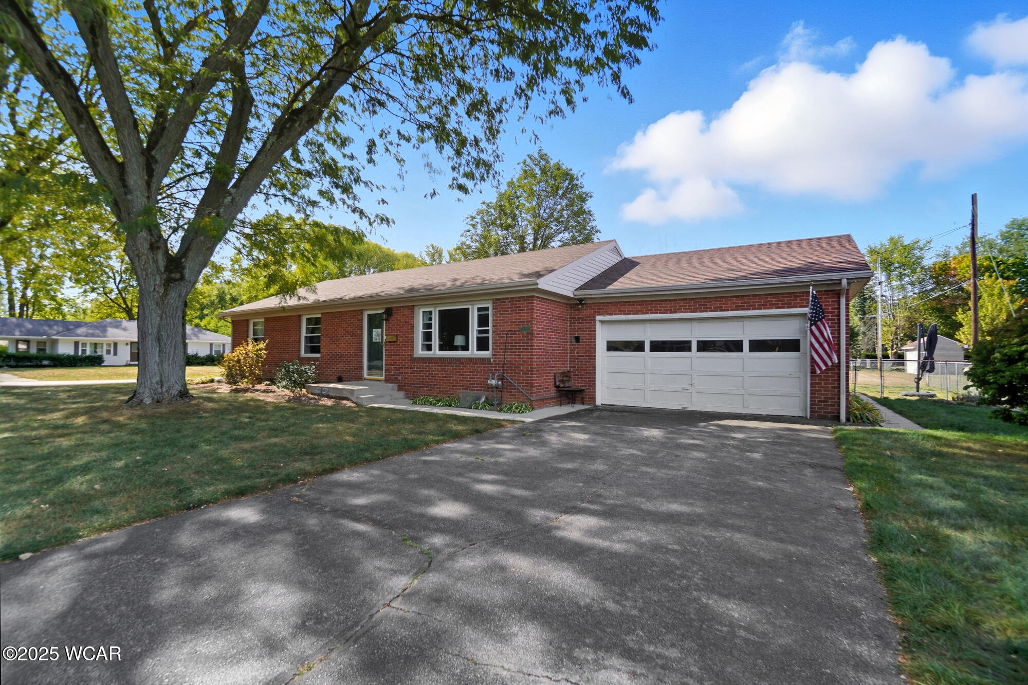 210 Eastown Park Row, Findlay, Ohio