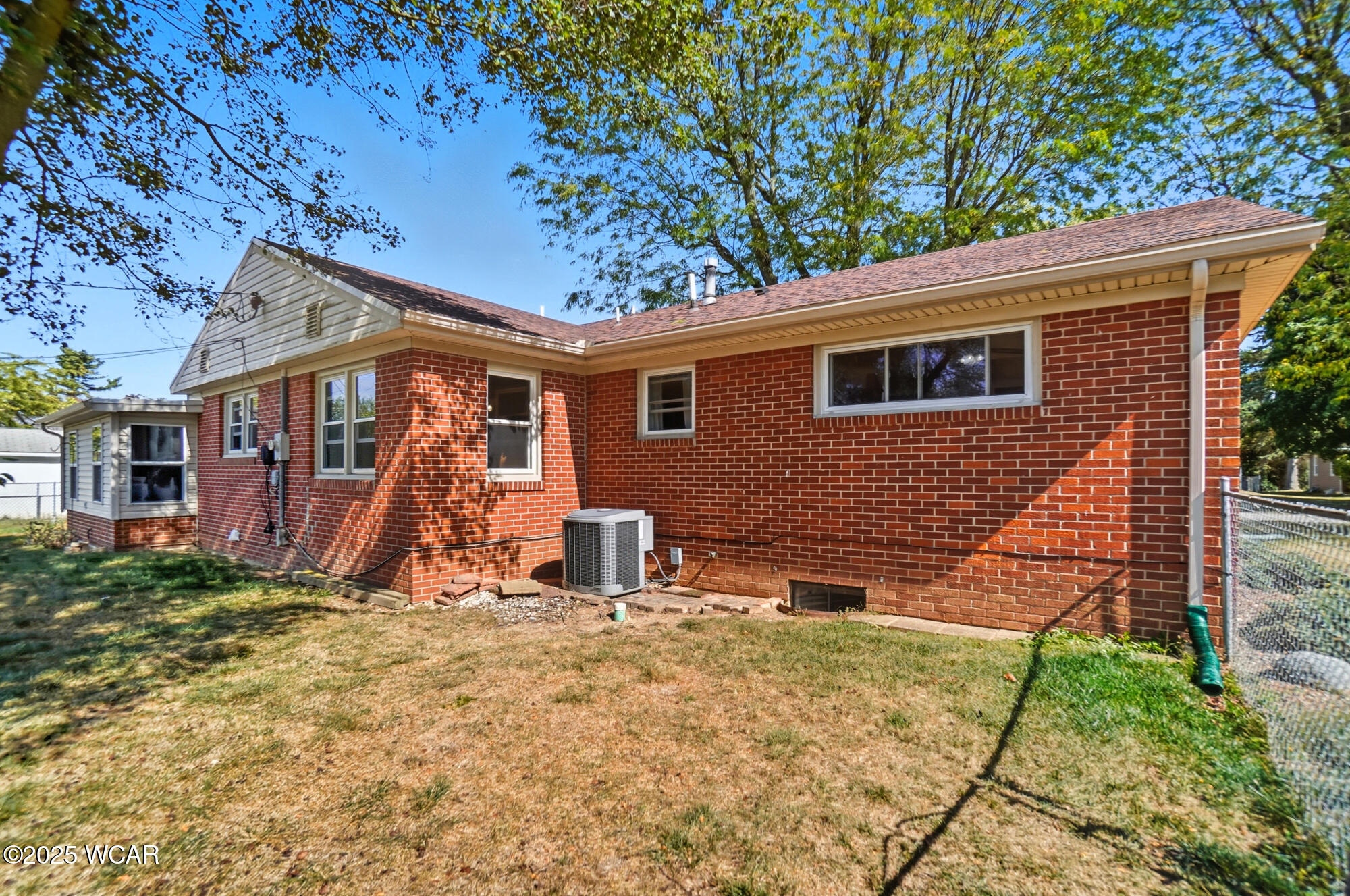 210 Eastown Park Row, Findlay, Ohio