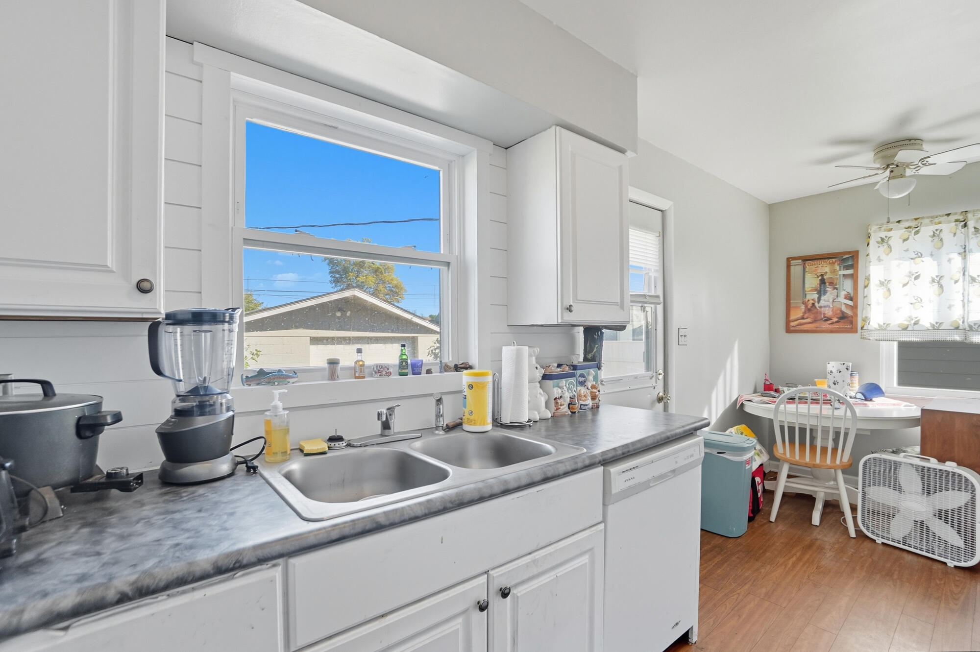 4284 Beechgrove Drive, Grove City, Ohio 43123