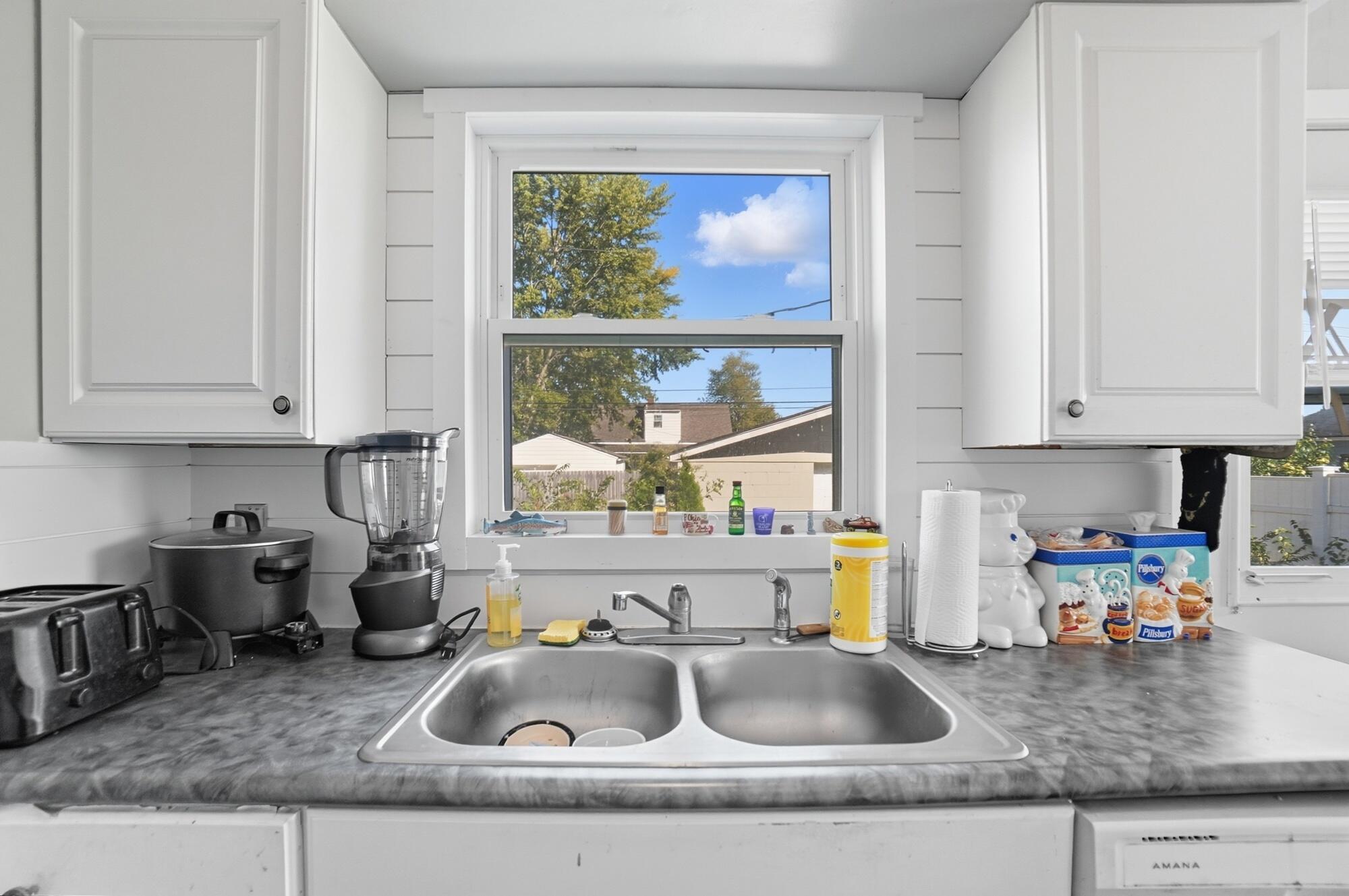 4284 Beechgrove Drive, Grove City, Ohio 43123