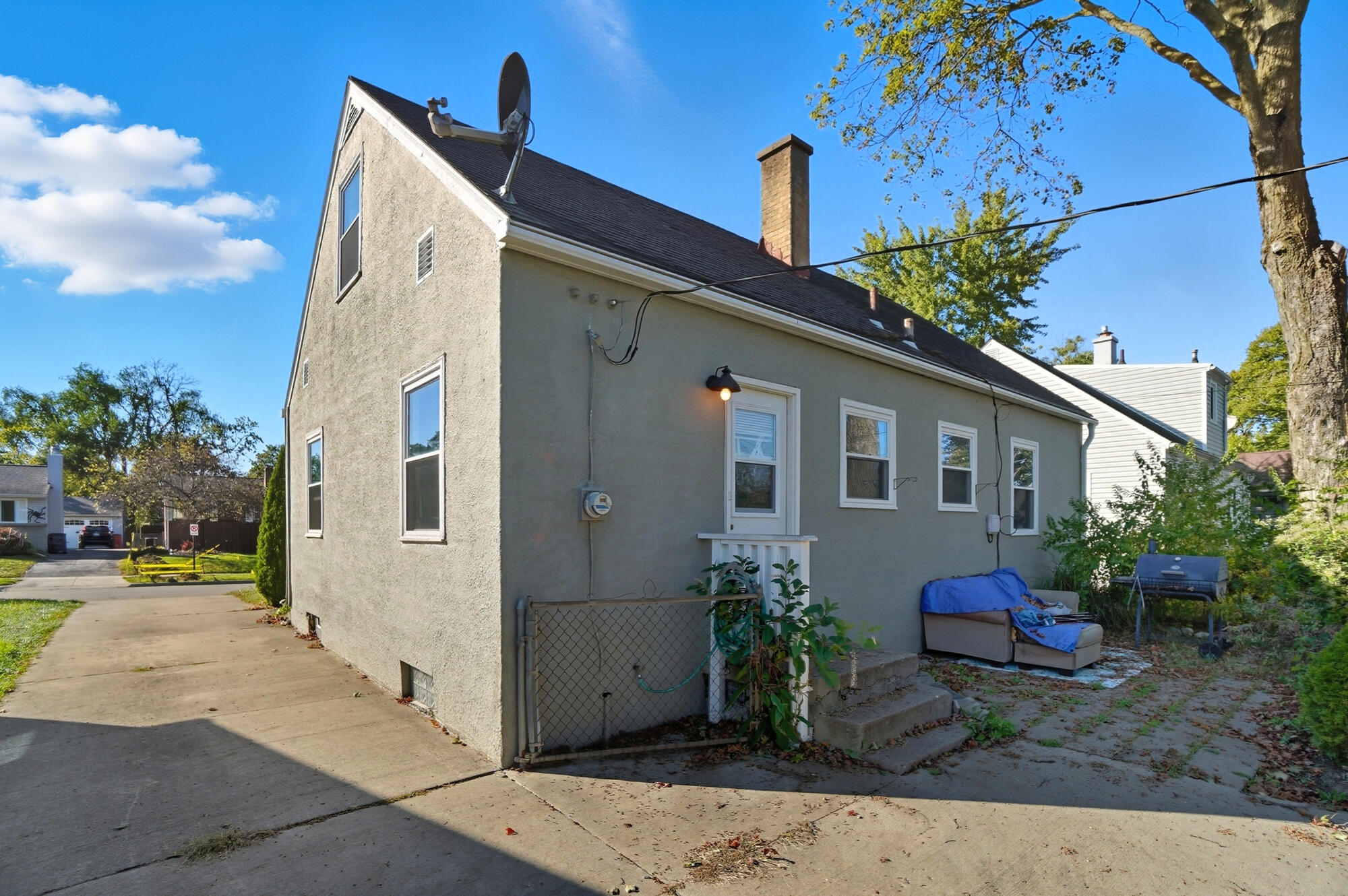 4284 Beechgrove Drive, Grove City, Ohio 43123