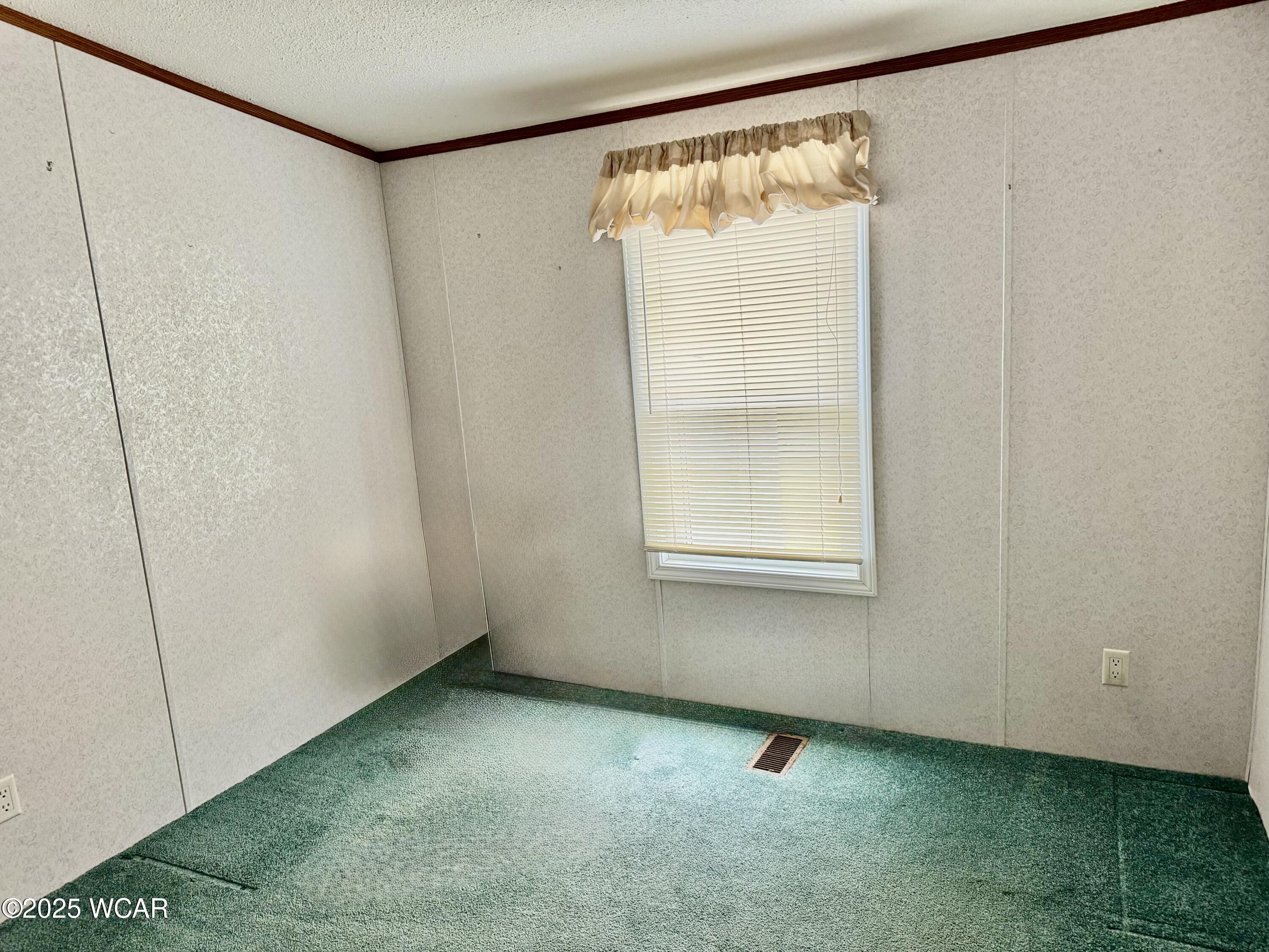 222 Pinewood Circle, Lima, Ohio