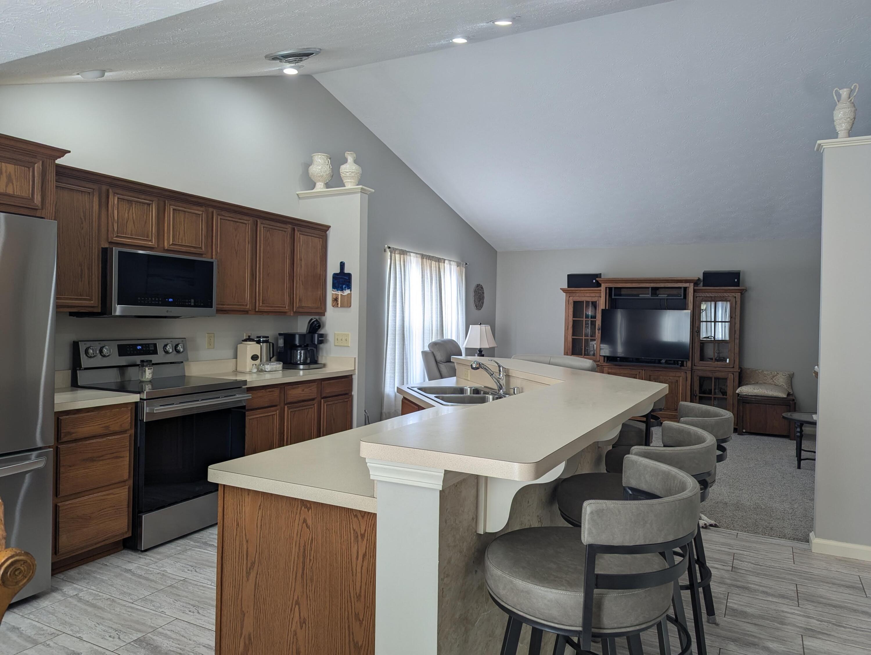 593 Hiser Avenue, Springfield, Ohio 45503