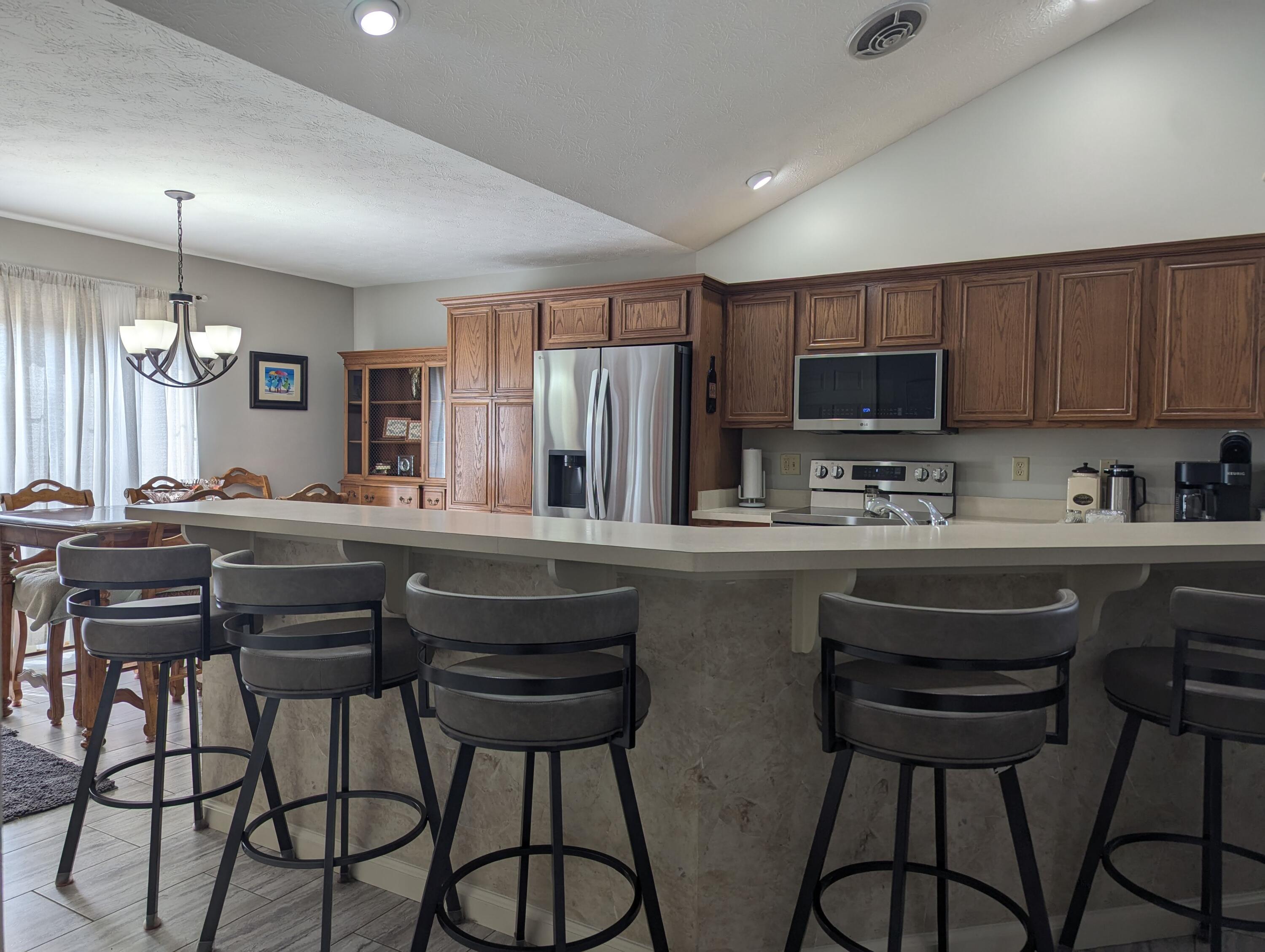 593 Hiser Avenue, Springfield, Ohio 45503