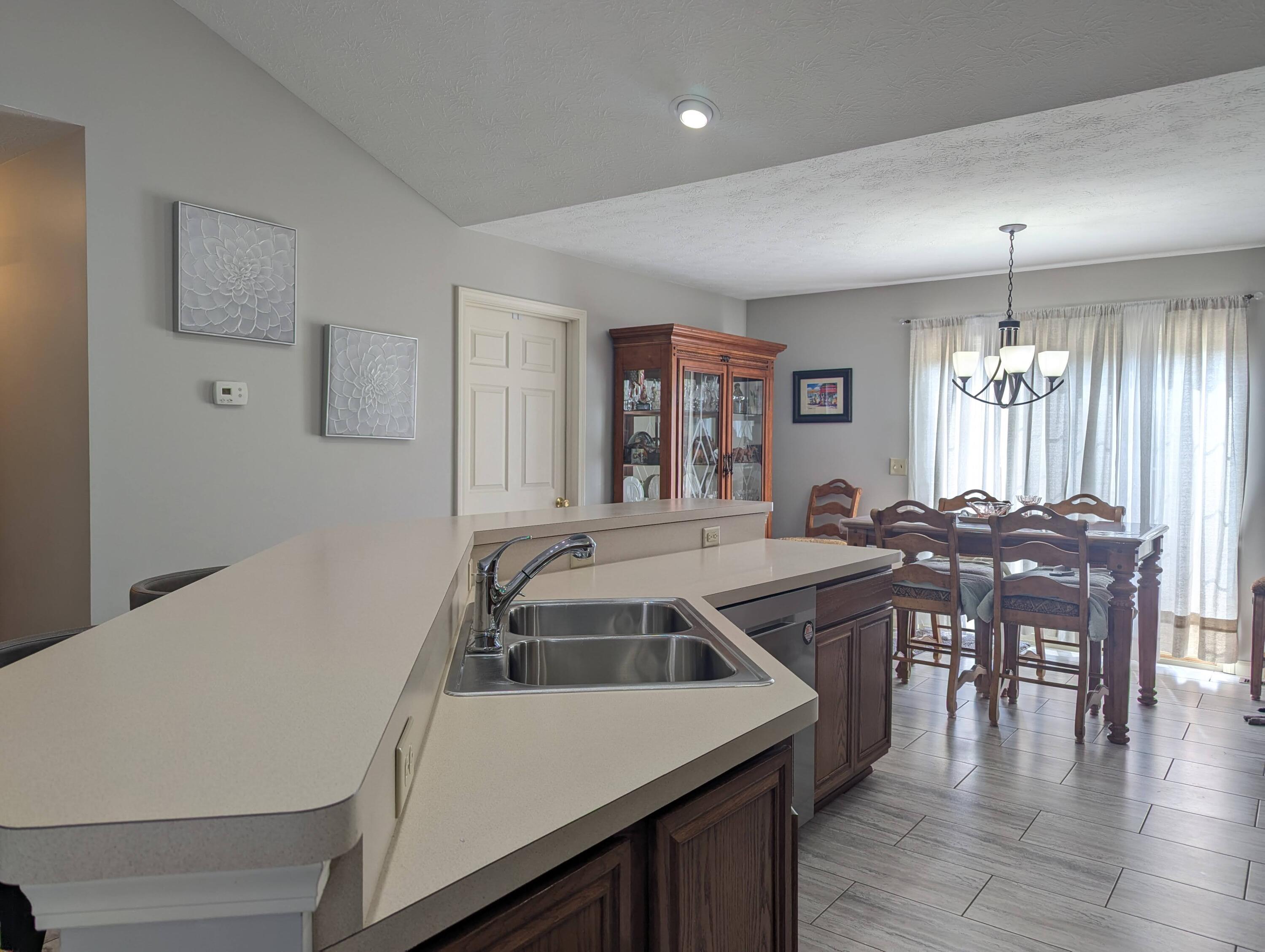 593 Hiser Avenue, Springfield, Ohio 45503