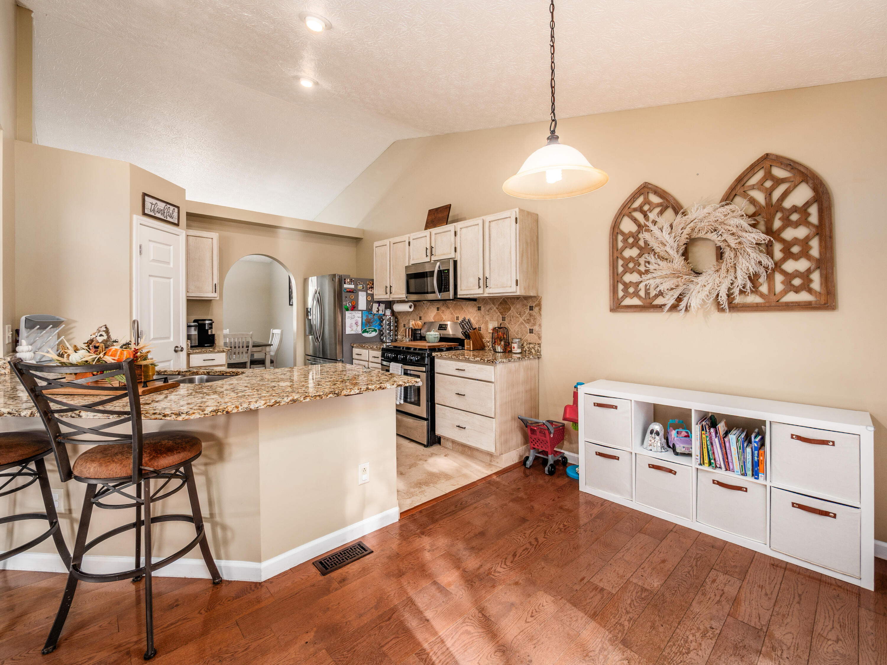 1304 Milstone Drive, Marysville, Ohio 43040