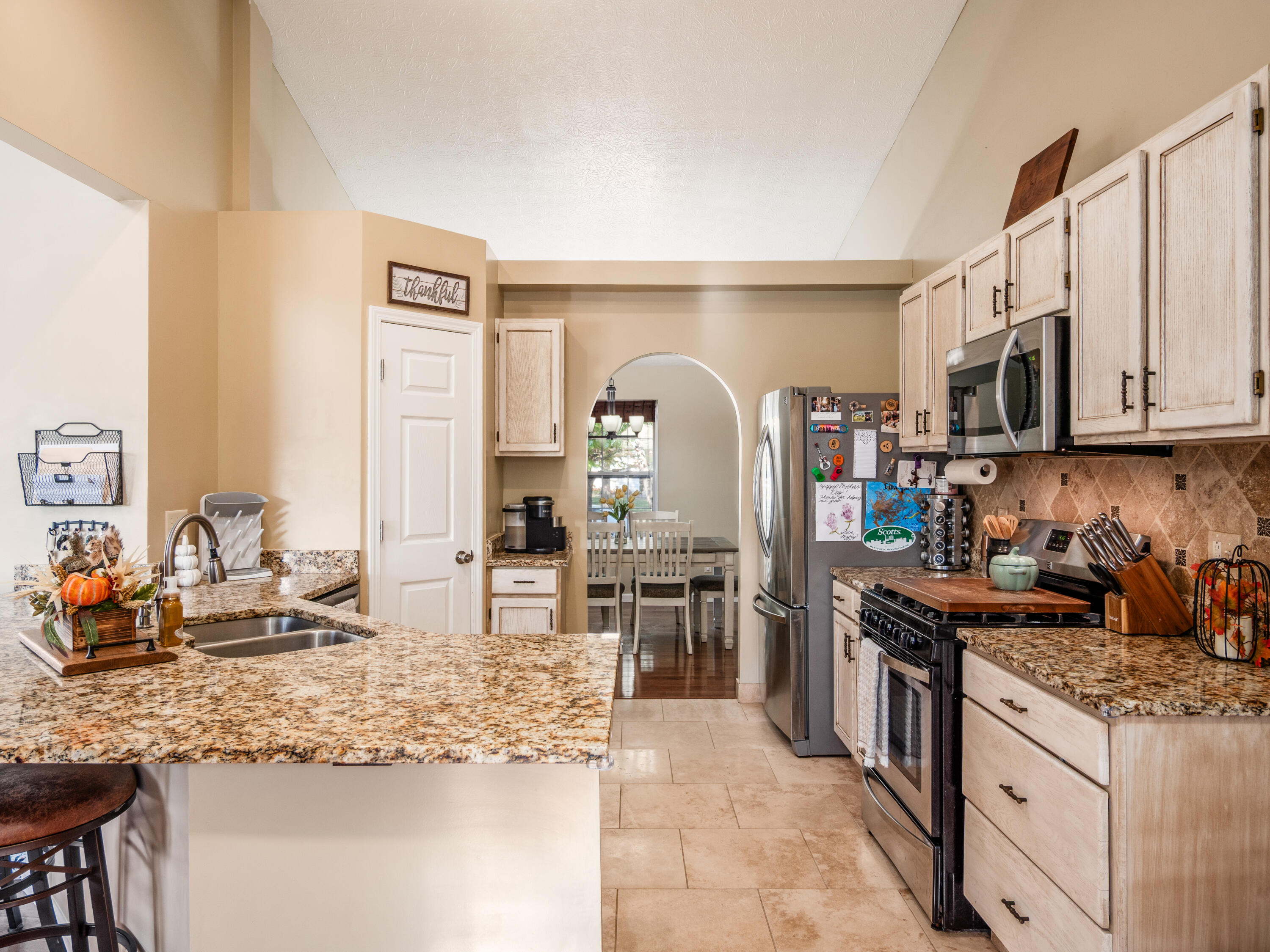 1304 Milstone Drive, Marysville, Ohio 43040