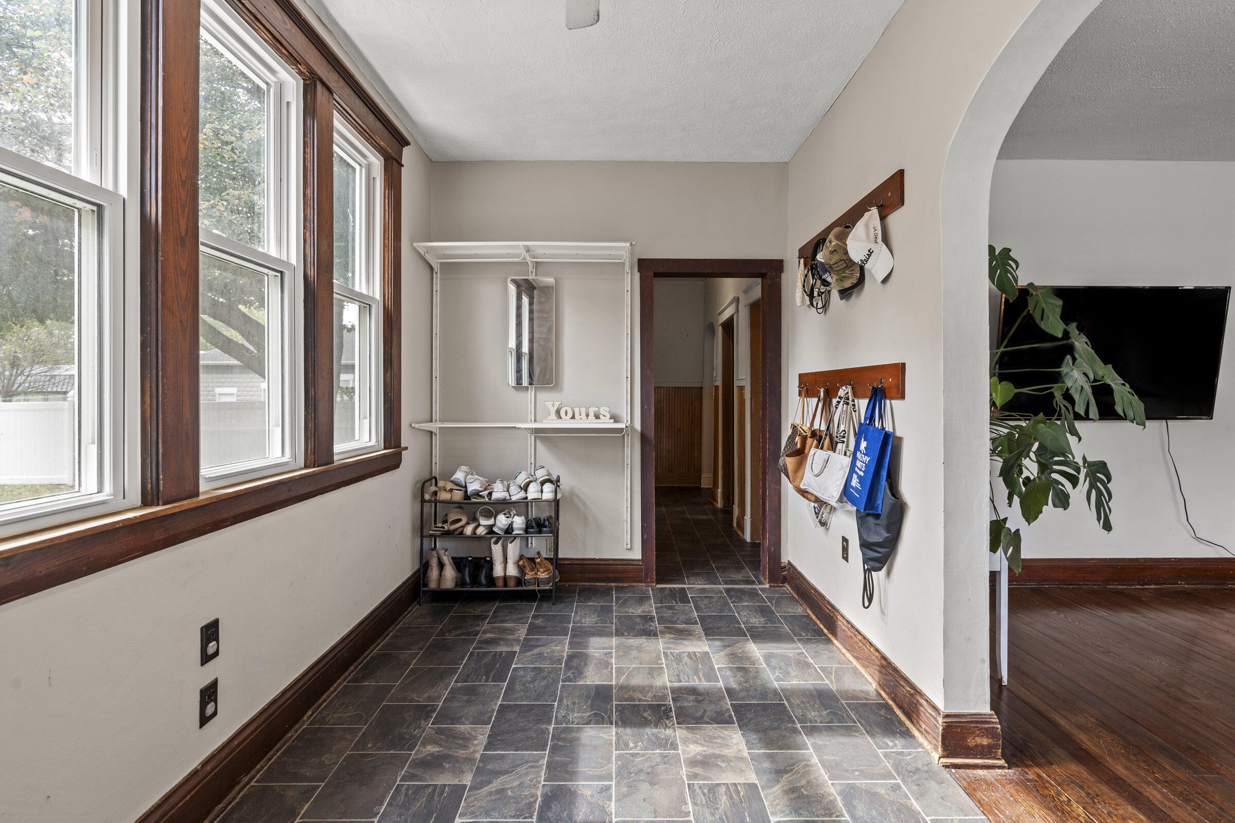 15 Jamestown Street, South Charleston, Ohio 45368