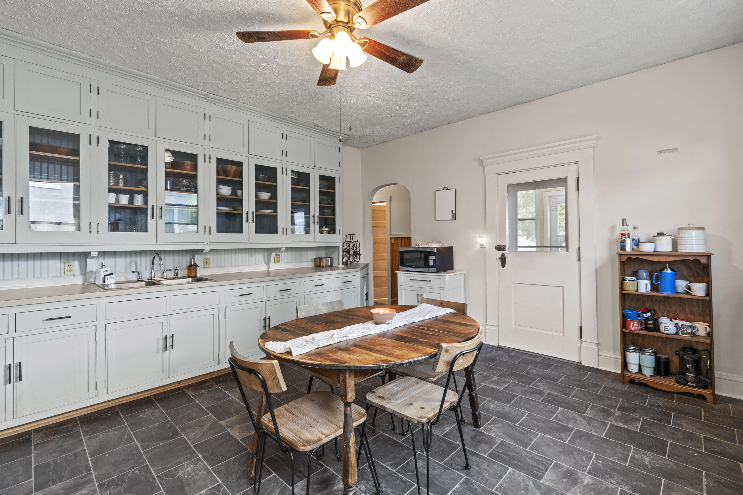 15 Jamestown Street, South Charleston, Ohio 45368