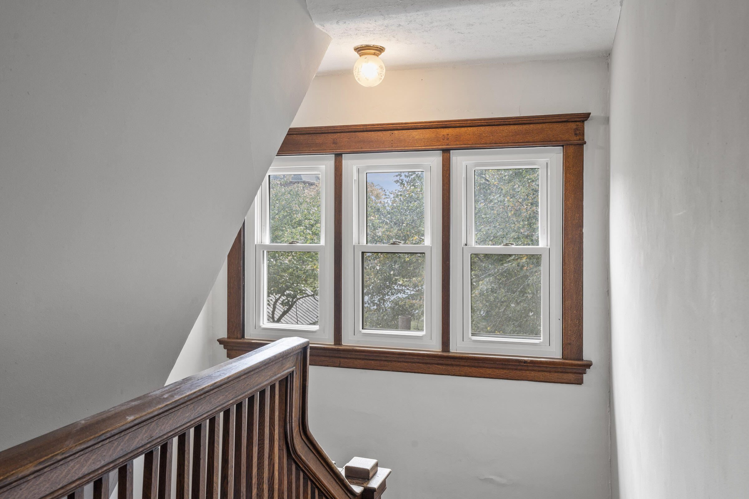 15 Jamestown Street, South Charleston, Ohio 45368