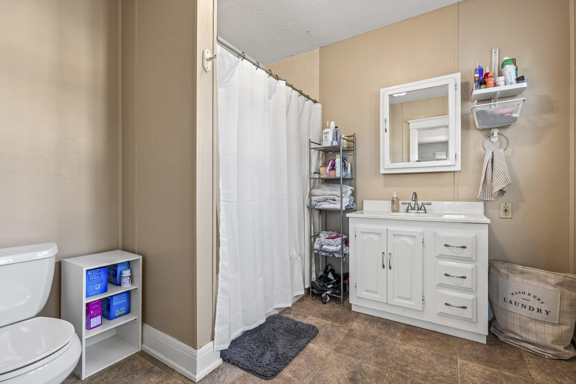 15 Jamestown Street, South Charleston, Ohio 45368