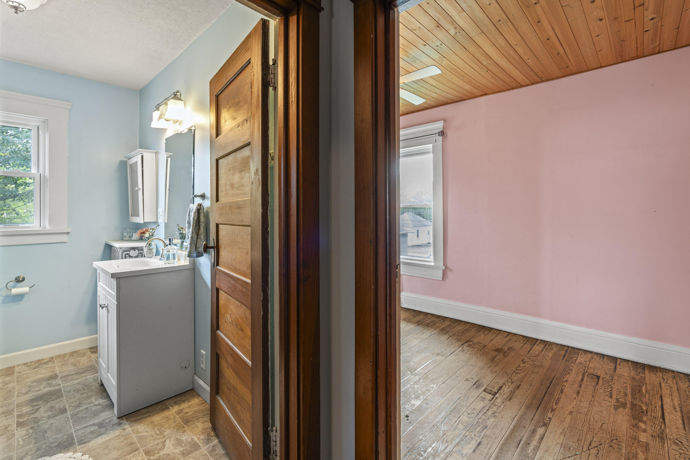 15 Jamestown Street, South Charleston, Ohio 45368