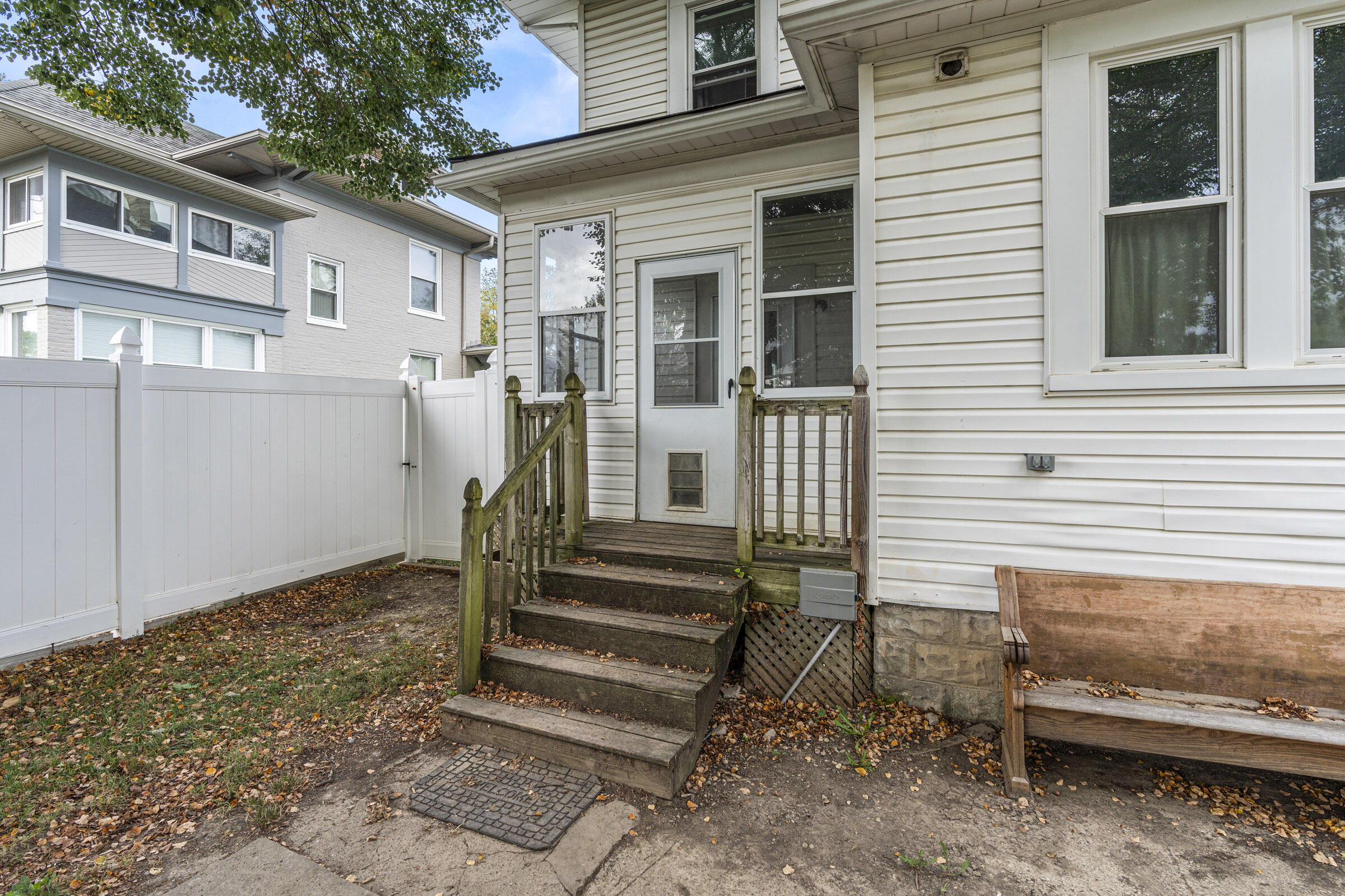 15 Jamestown Street, South Charleston, Ohio 45368