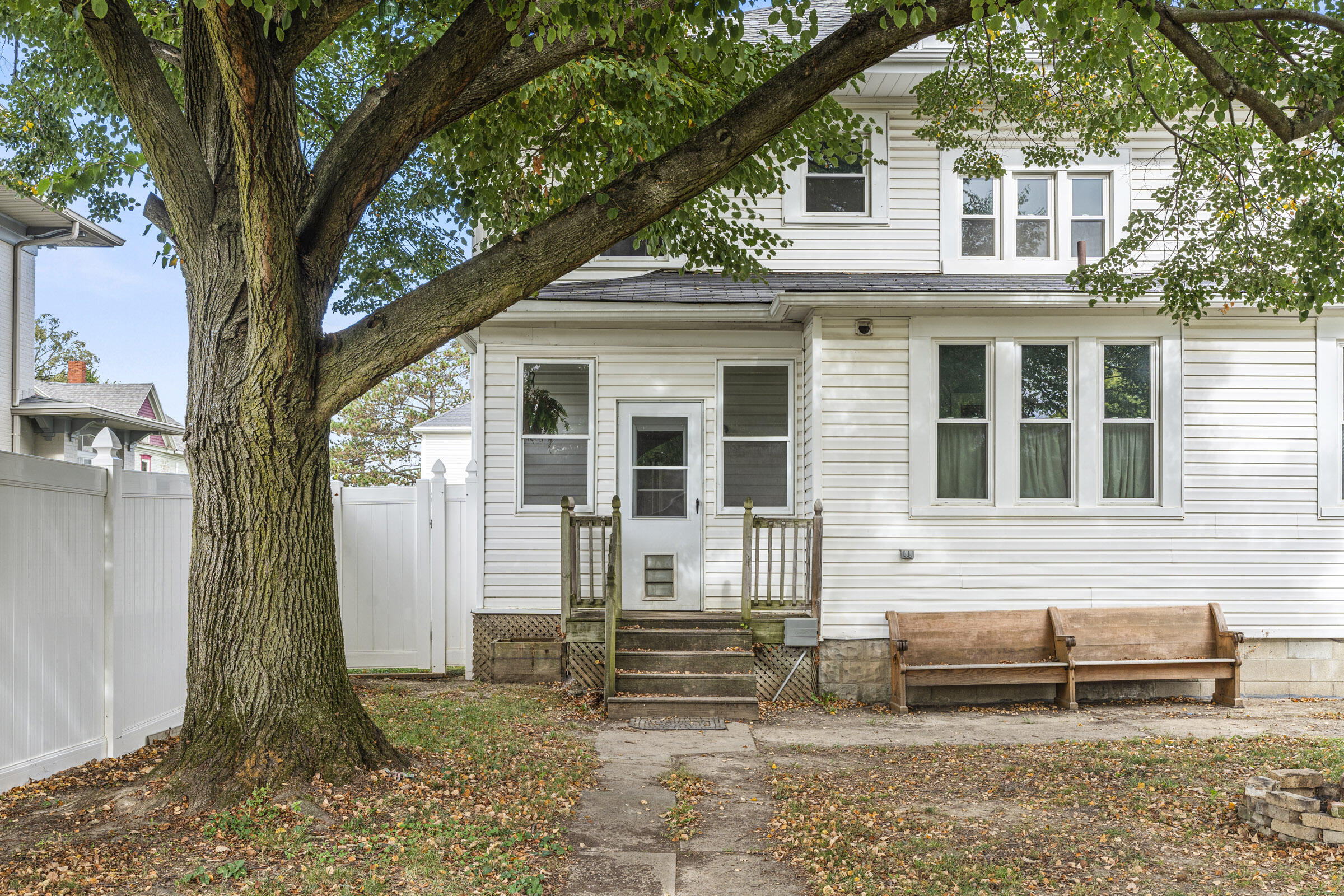 15 Jamestown Street, South Charleston, Ohio 45368