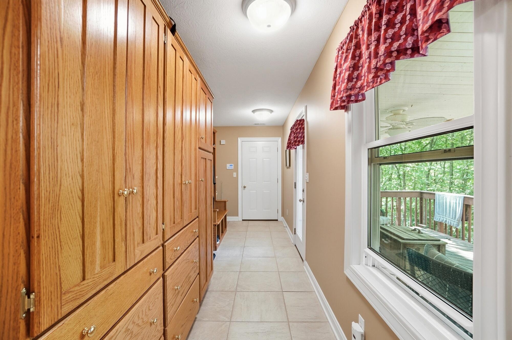 72 Childrens Home Road, Troy, Ohio 45373