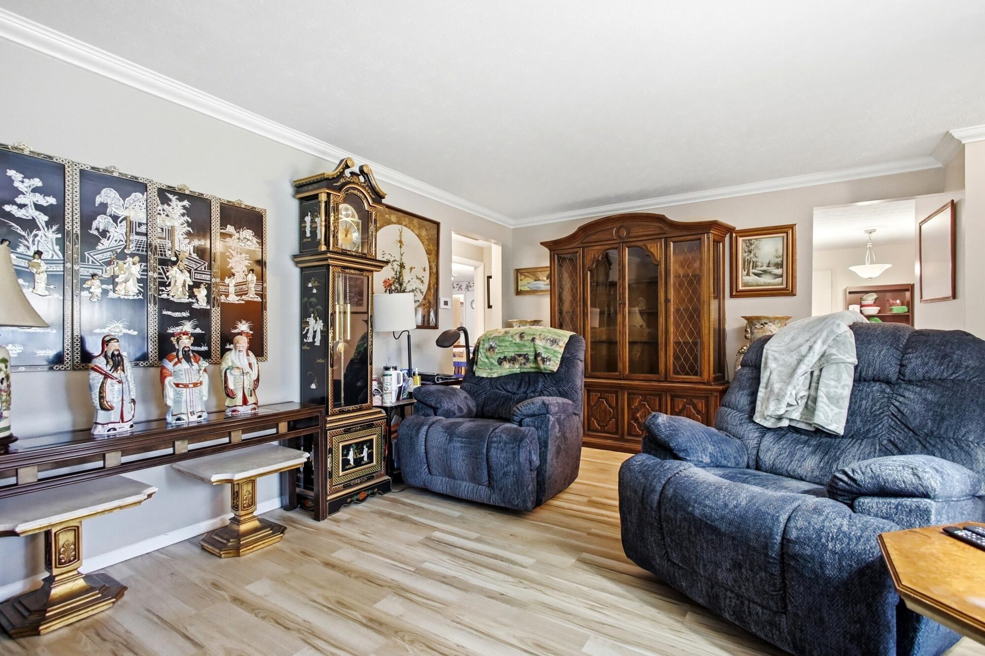 3314 Scotsdale Drive, Springfield, Ohio 45504