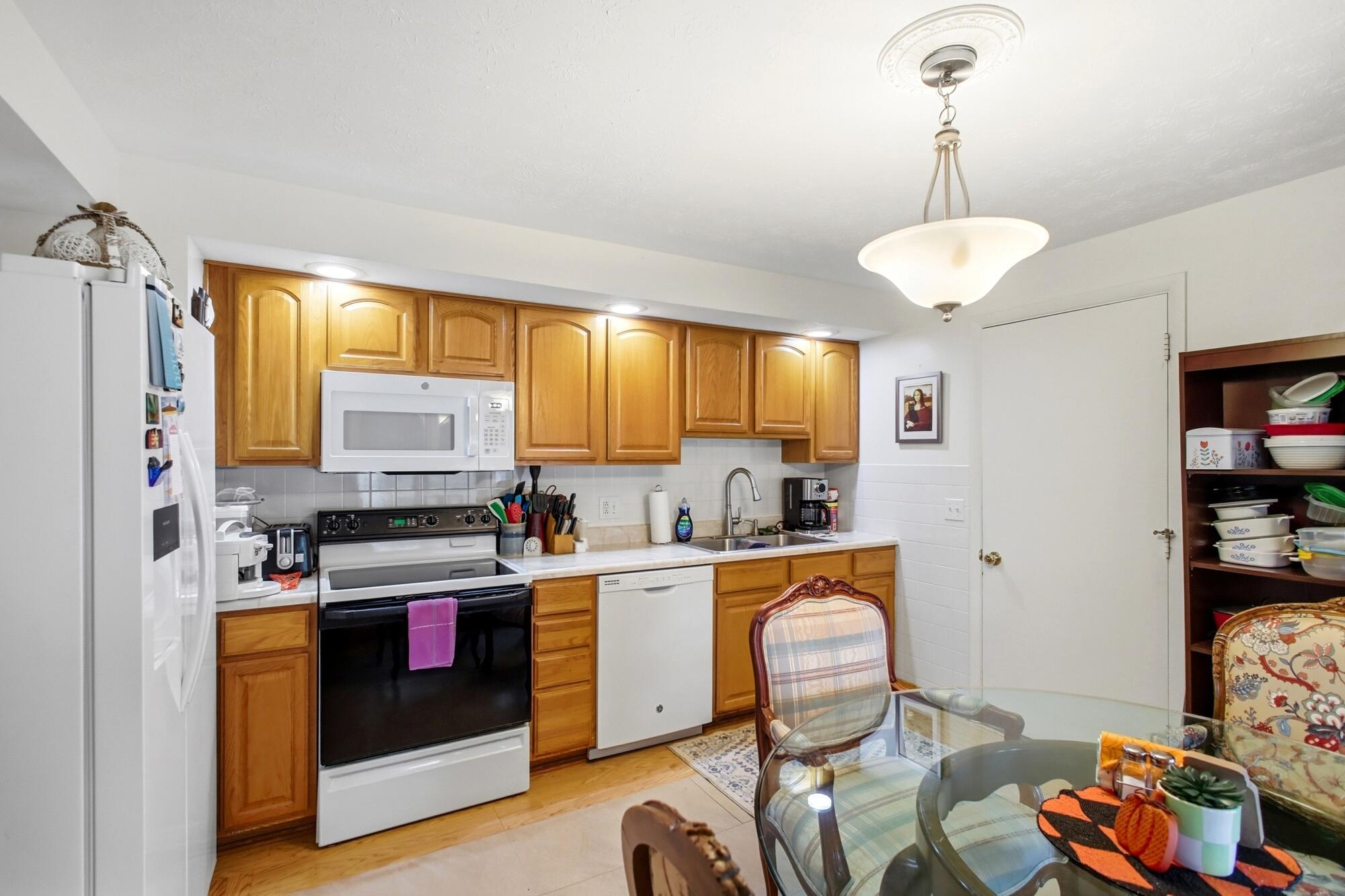 3314 Scotsdale Drive, Springfield, Ohio 45504