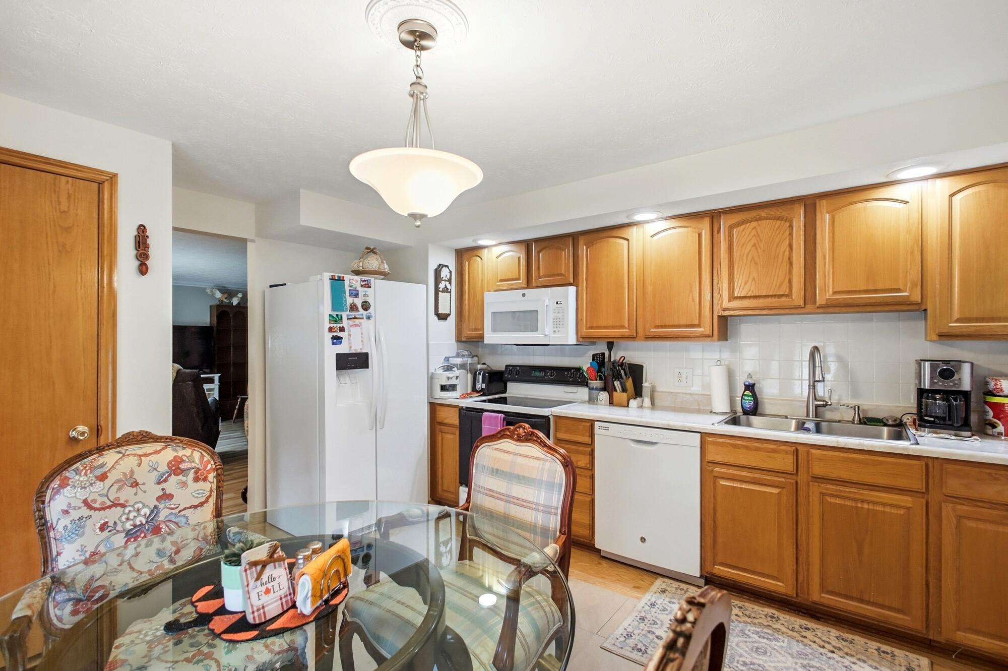 3314 Scotsdale Drive, Springfield, Ohio 45504