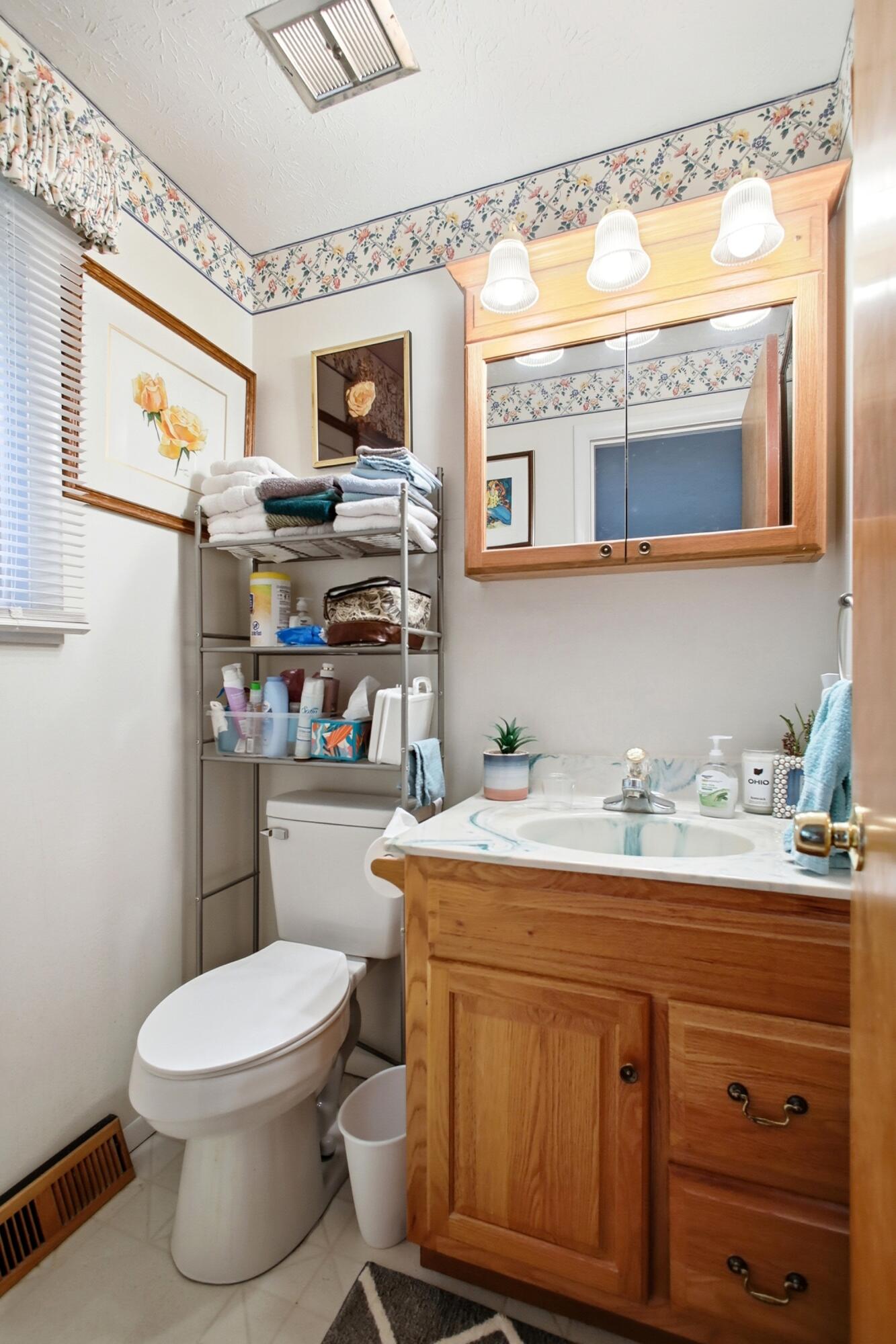 3314 Scotsdale Drive, Springfield, Ohio 45504