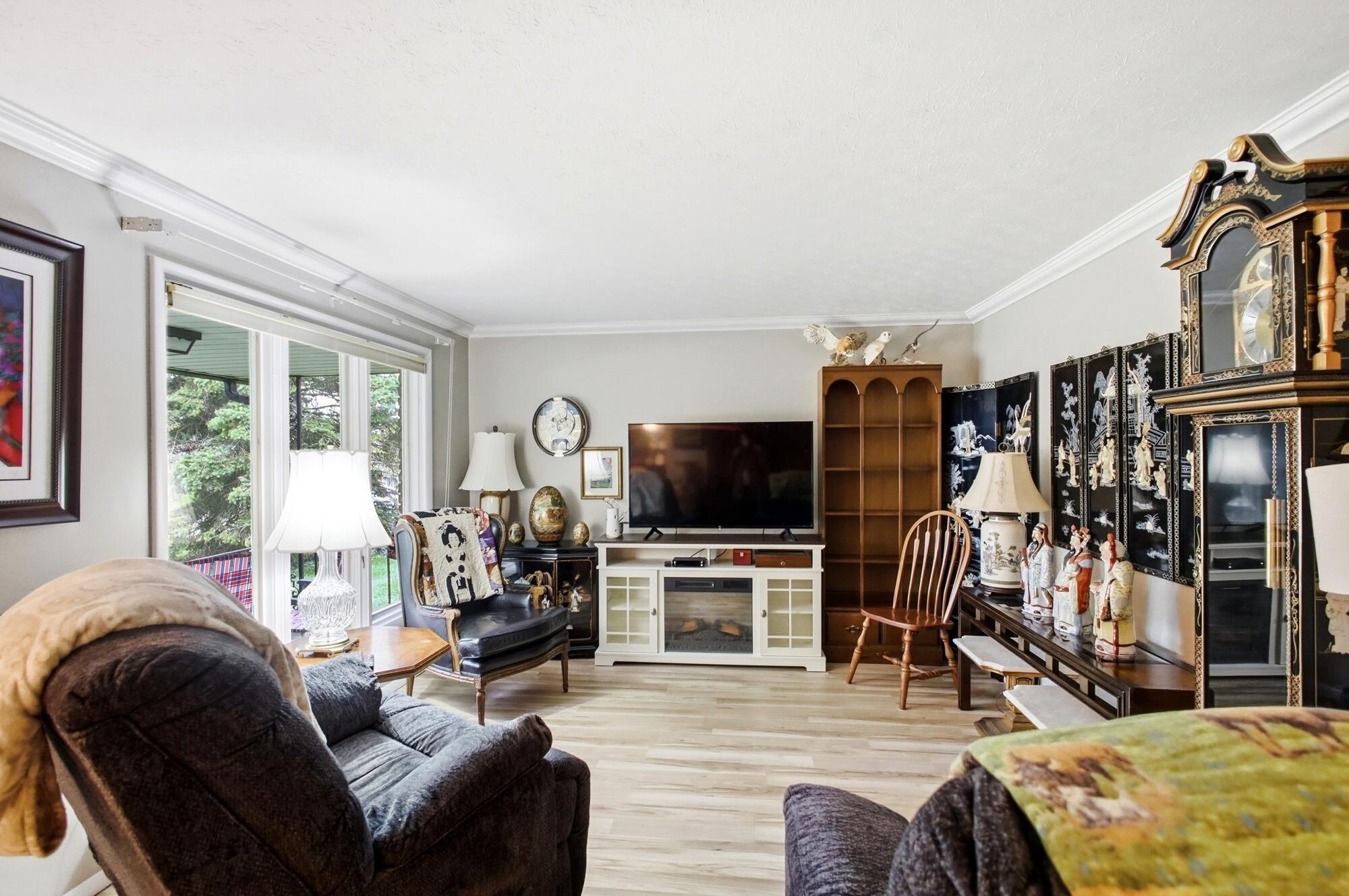 3314 Scotsdale Drive, Springfield, Ohio 45504