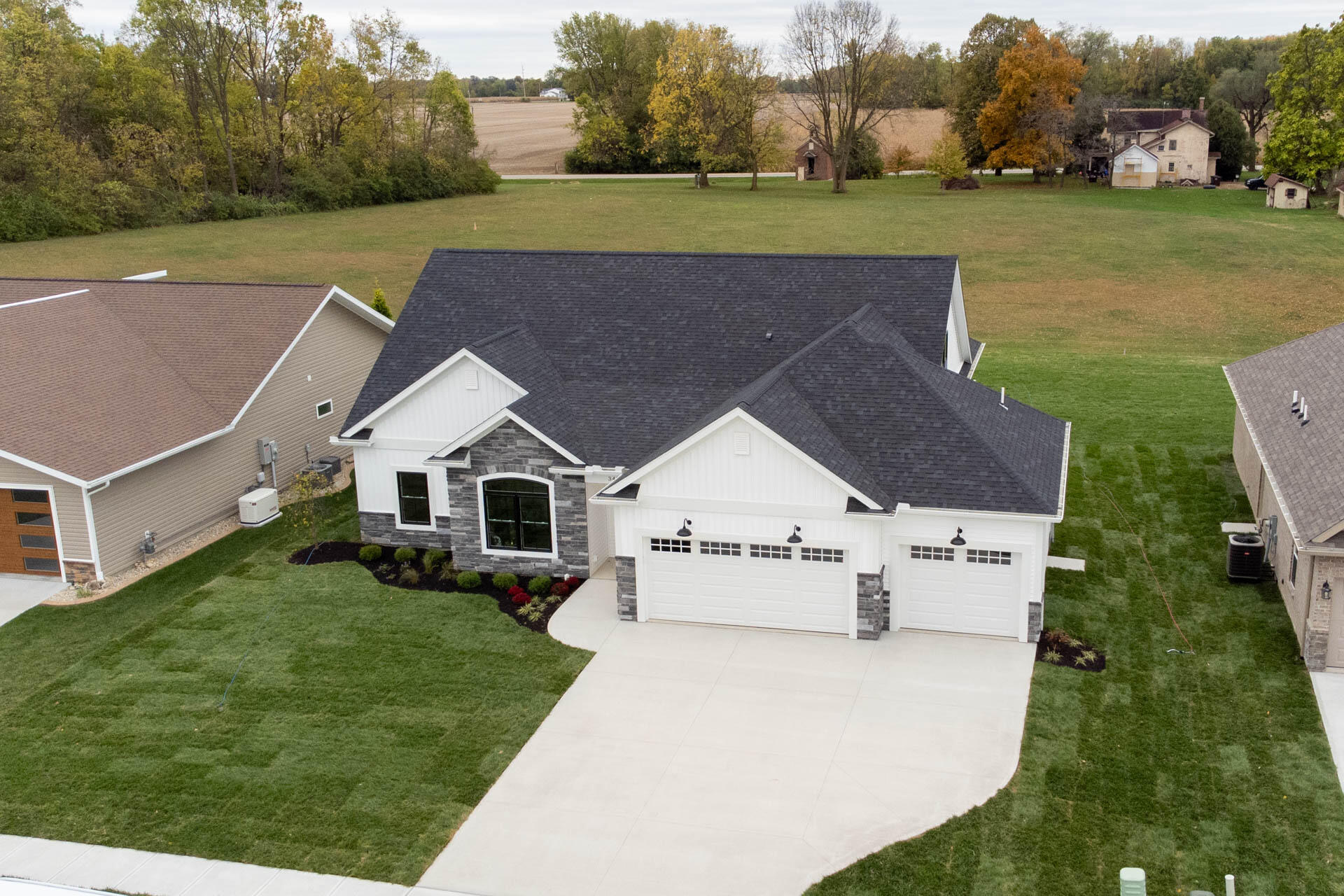 3413 Ottawa Circle, Piqua, Ohio 45356