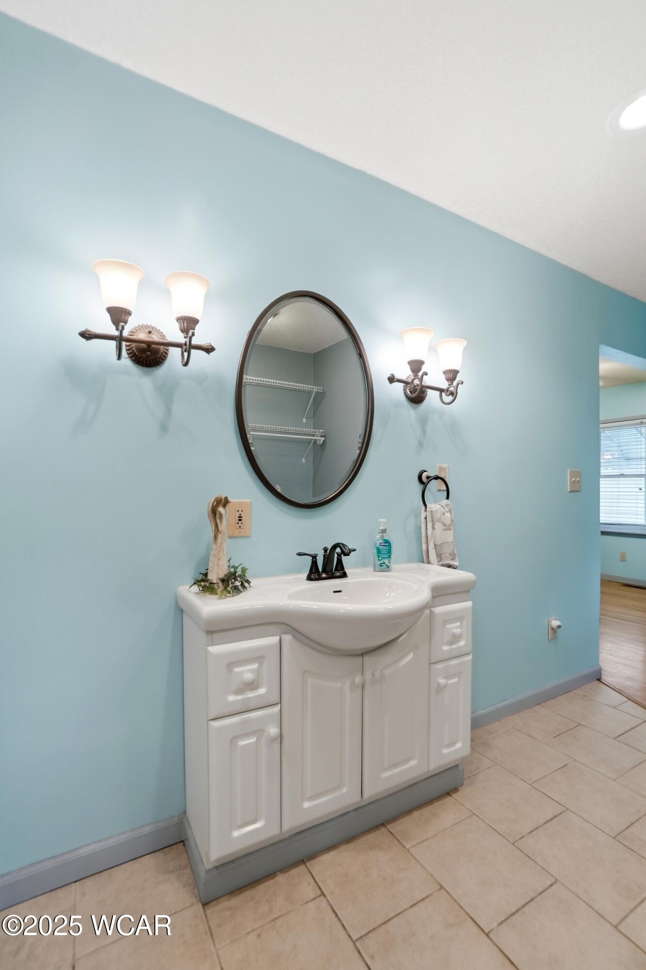 676 Cortlandt Avenue, Lima, Ohio