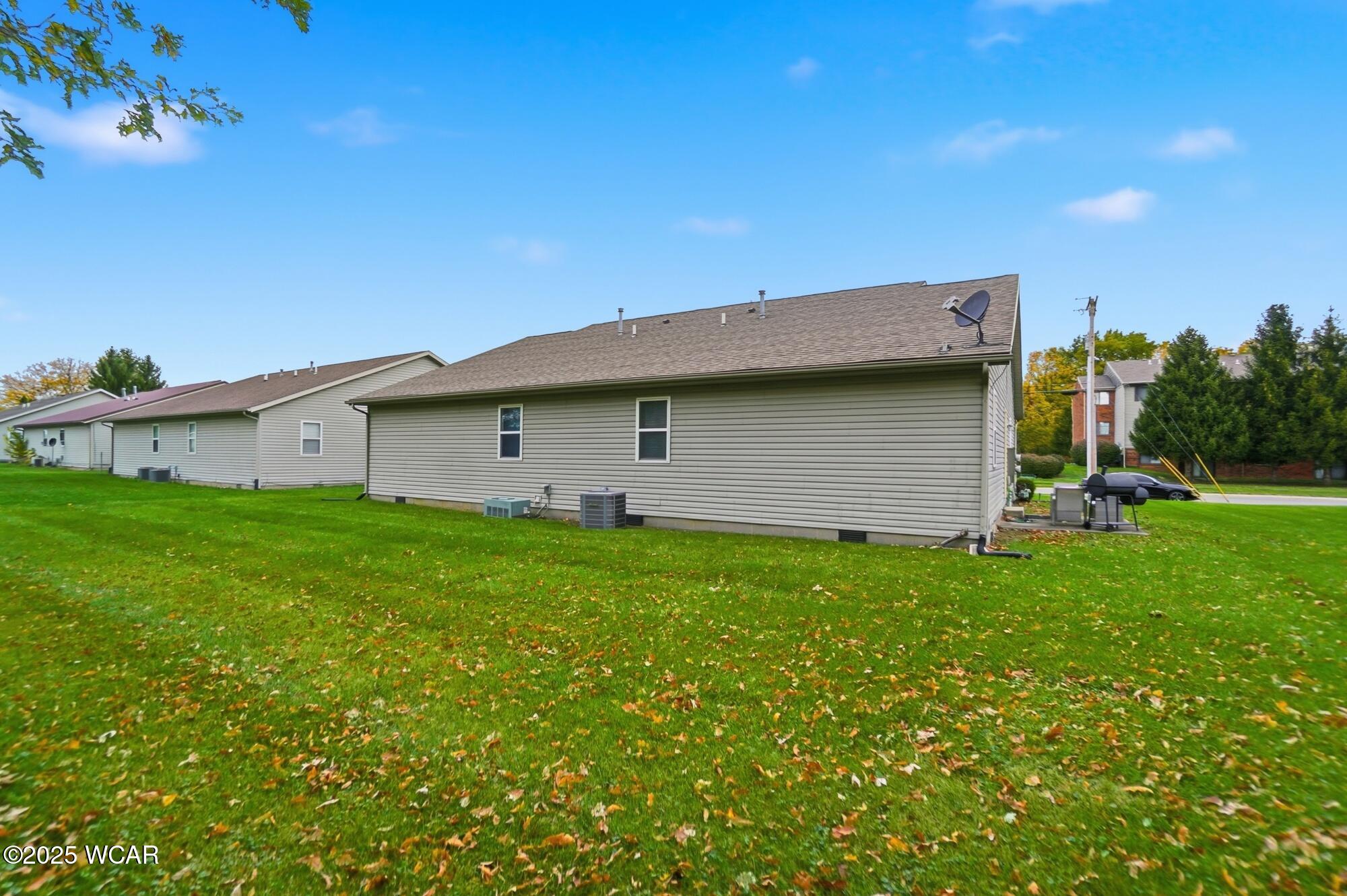 711-713 Country Side Lane, Sidney, Ohio