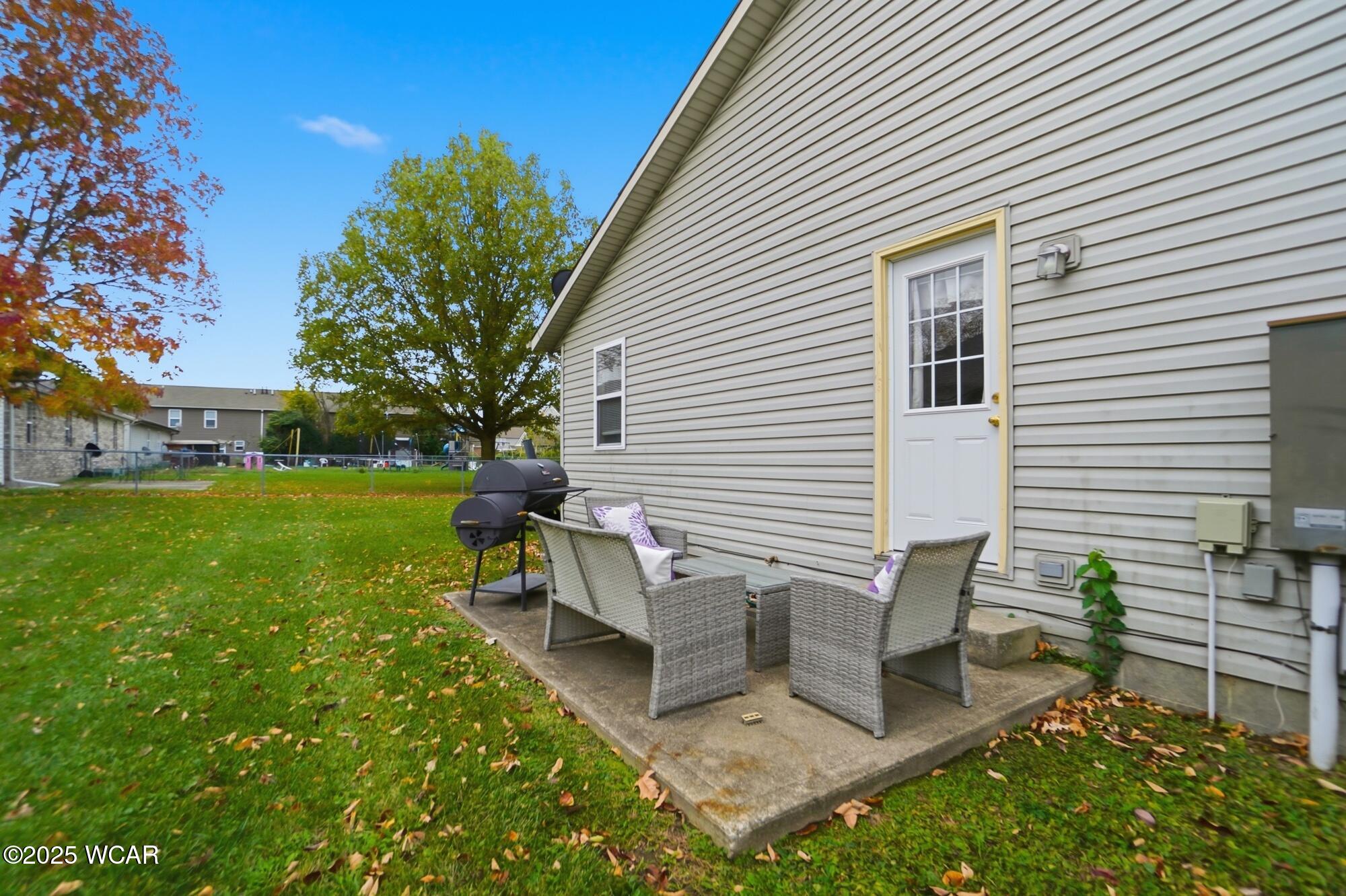711-713 Country Side Lane, Sidney, Ohio