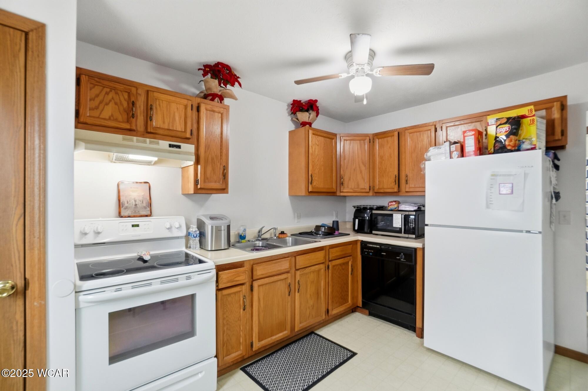 775-777 Country Side Lane, Sidney, Ohio