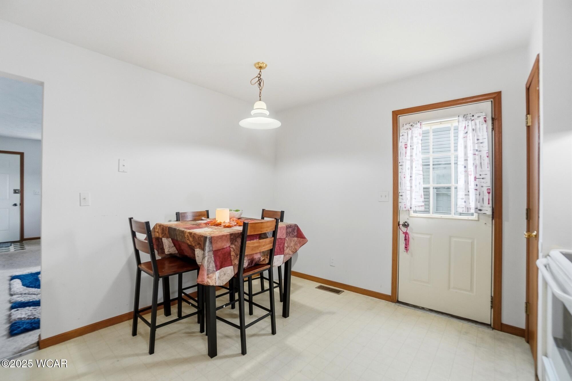 775-777 Country Side Lane, Sidney, Ohio